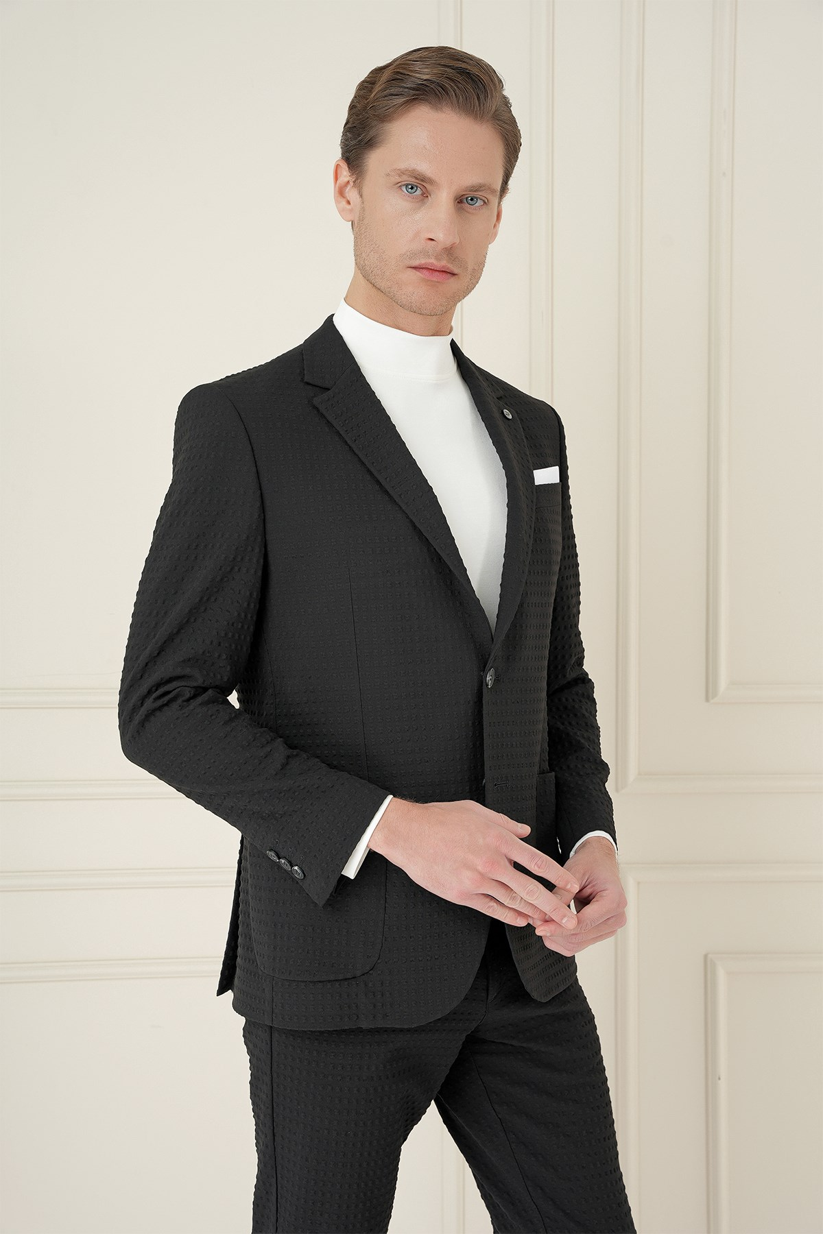 Slim Fit Torba Cep Esnek Pamuklu Gofre Kumaş Siyah Ceket C 695