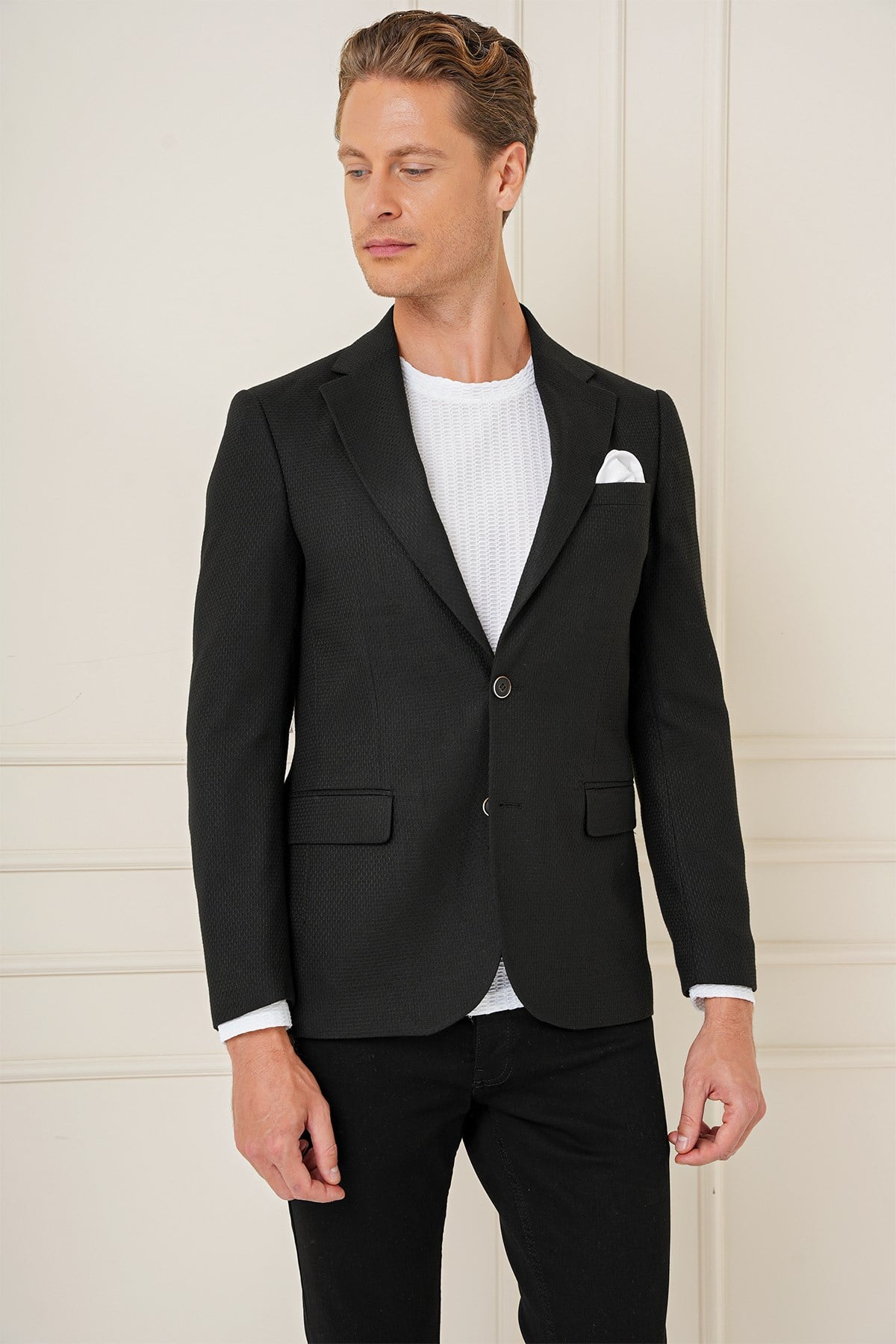 Slim Fit Yünlü Örgü Dokuma Çift Yırtmaç Siyah Ceket C 685