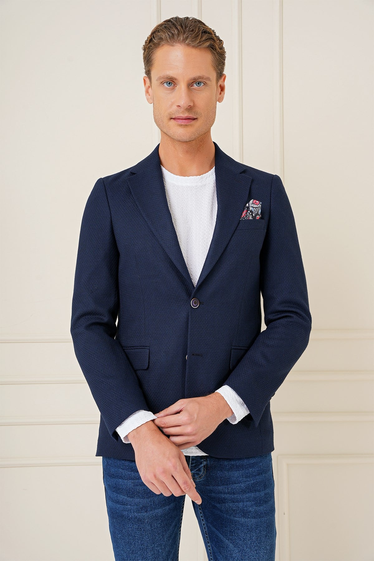 Slim Fit Yünlü Örgü Dokuma Çift Yırtmaç Lacivert Ceket C 685