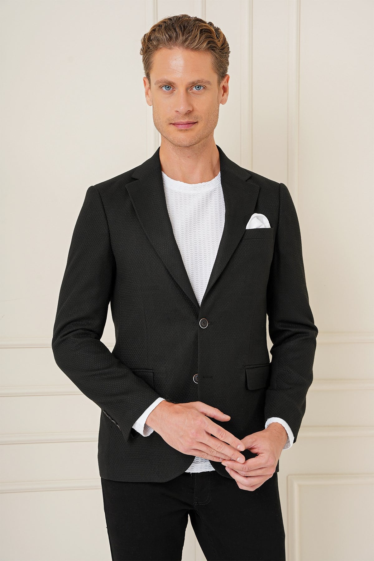 Slim Fit Yünlü Örgü Dokuma Çift Yırtmaç Siyah Ceket C 685