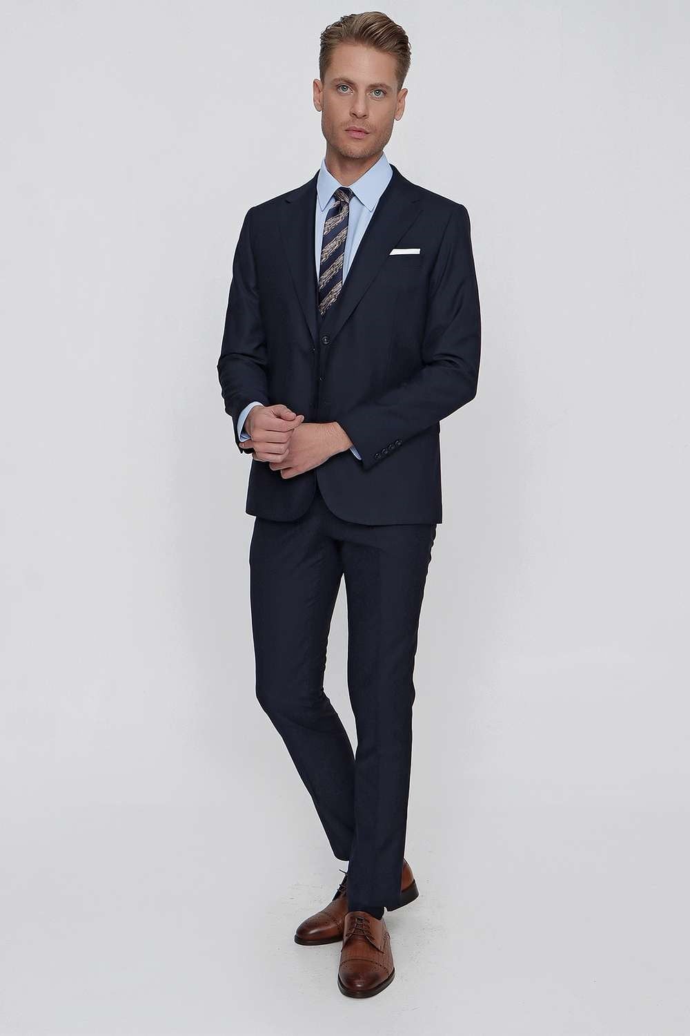 TK 861 Slim Fit Lacivert Klasik Takım Elbise