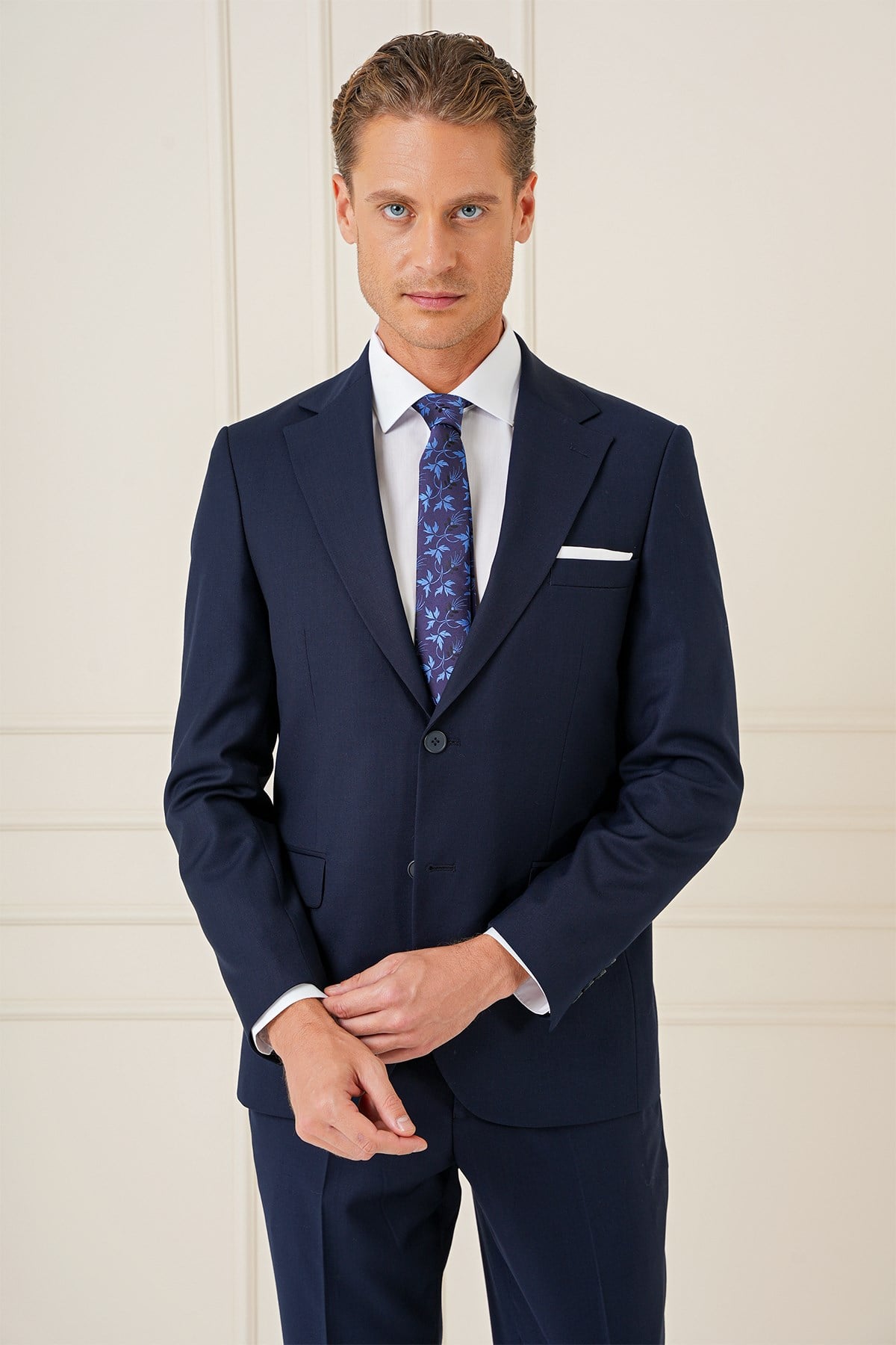 Tk 892 Slim Fit Düz Klasik Lacivert Takım Elbise 