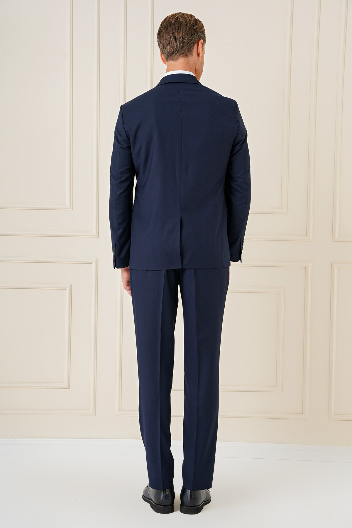 Tk 892 Slim Fit Düz Klasik Lacivert Takım Elbise 