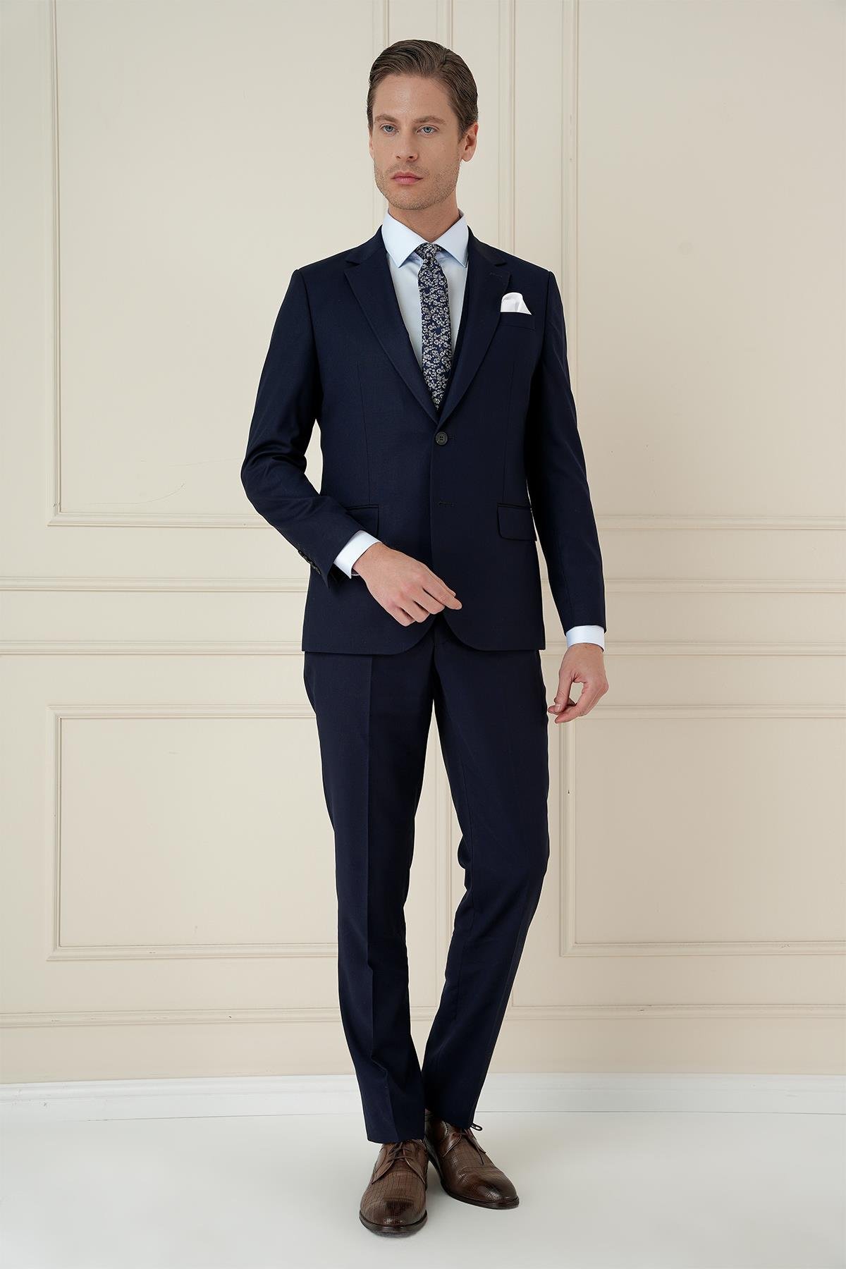 TK 908 Slim Fit Lacivert Spor Takım Elbise