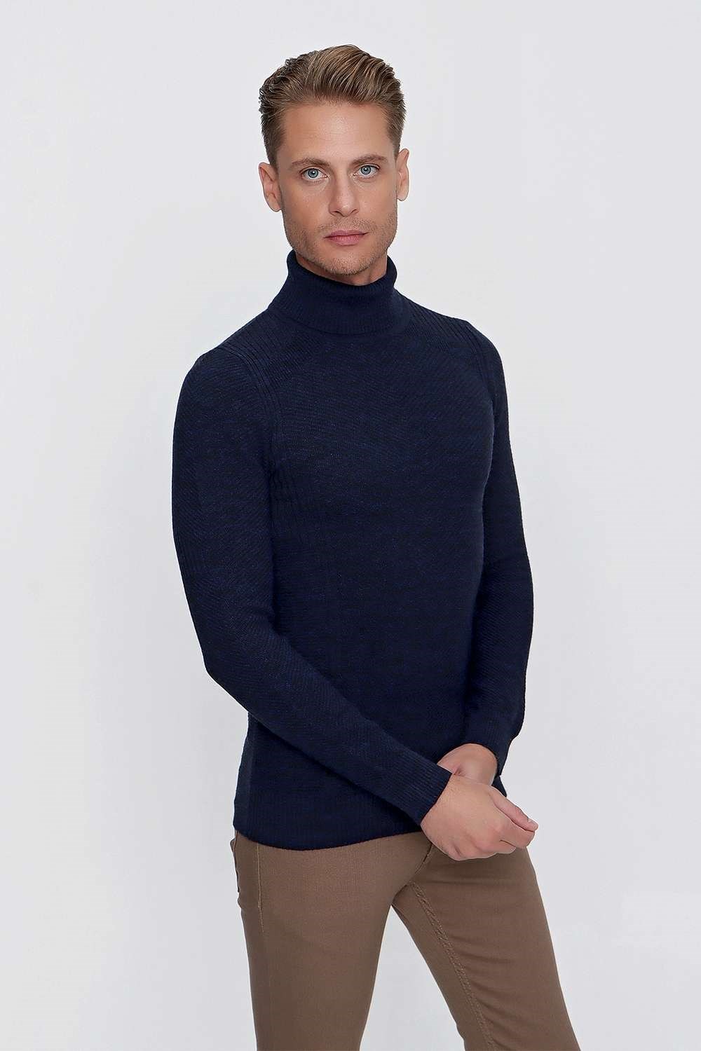 TR 847 Slim Fit Lacivert Klasik Triko