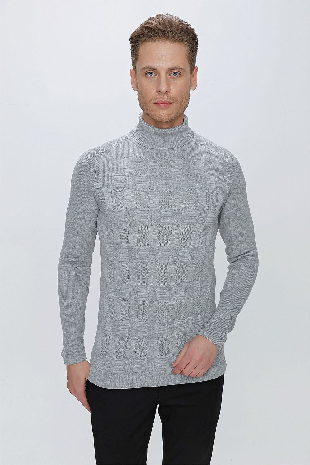 TR 852 Slim Fit Gri Klasik Triko