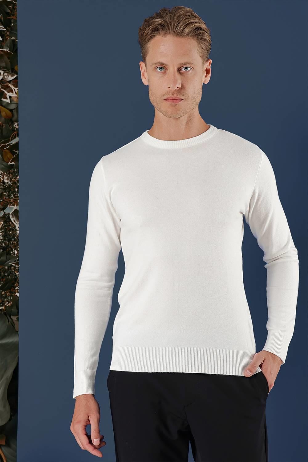 TR 858 Slim Fit Ekru Klasik Triko