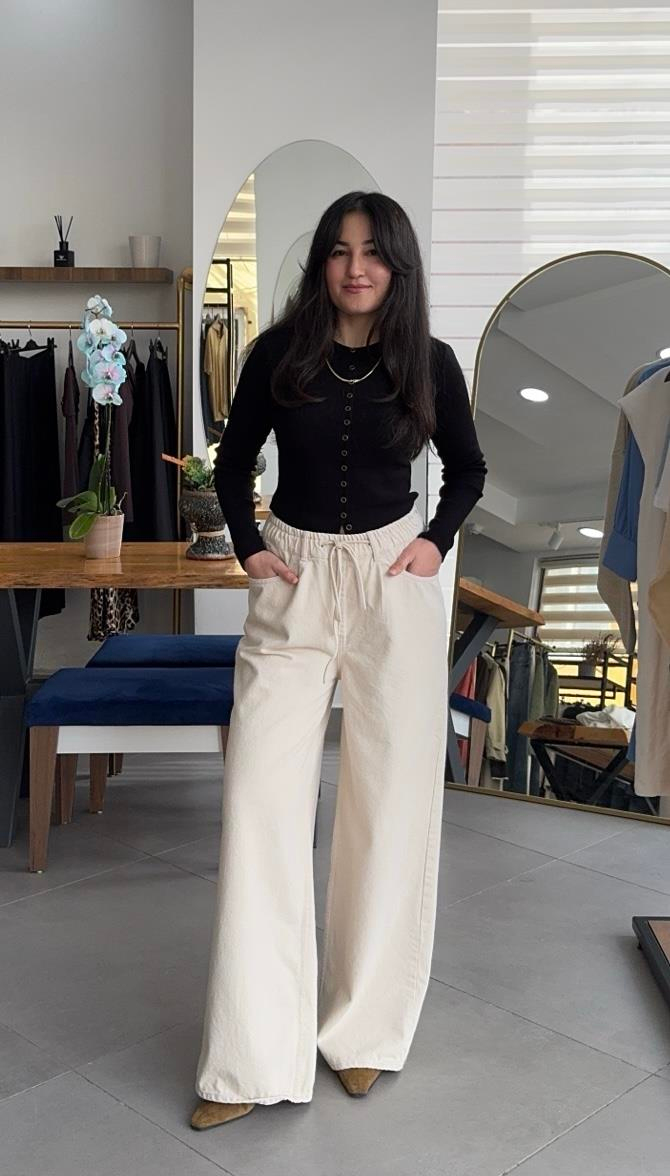 Bol Kesim Bel Bağlamalı Ekru Denim Pantolon