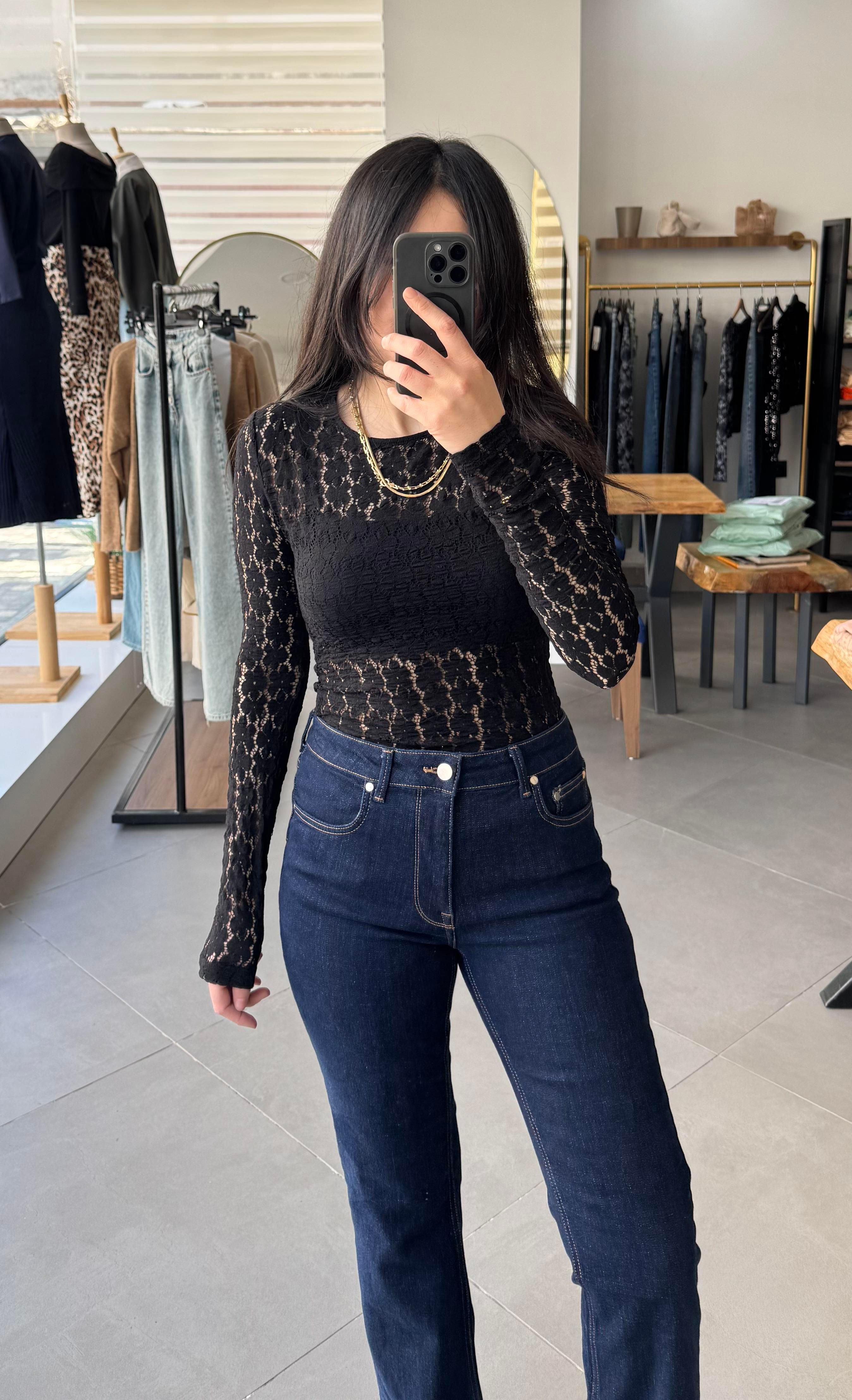Dantel Slim Fit Siyah Bluz