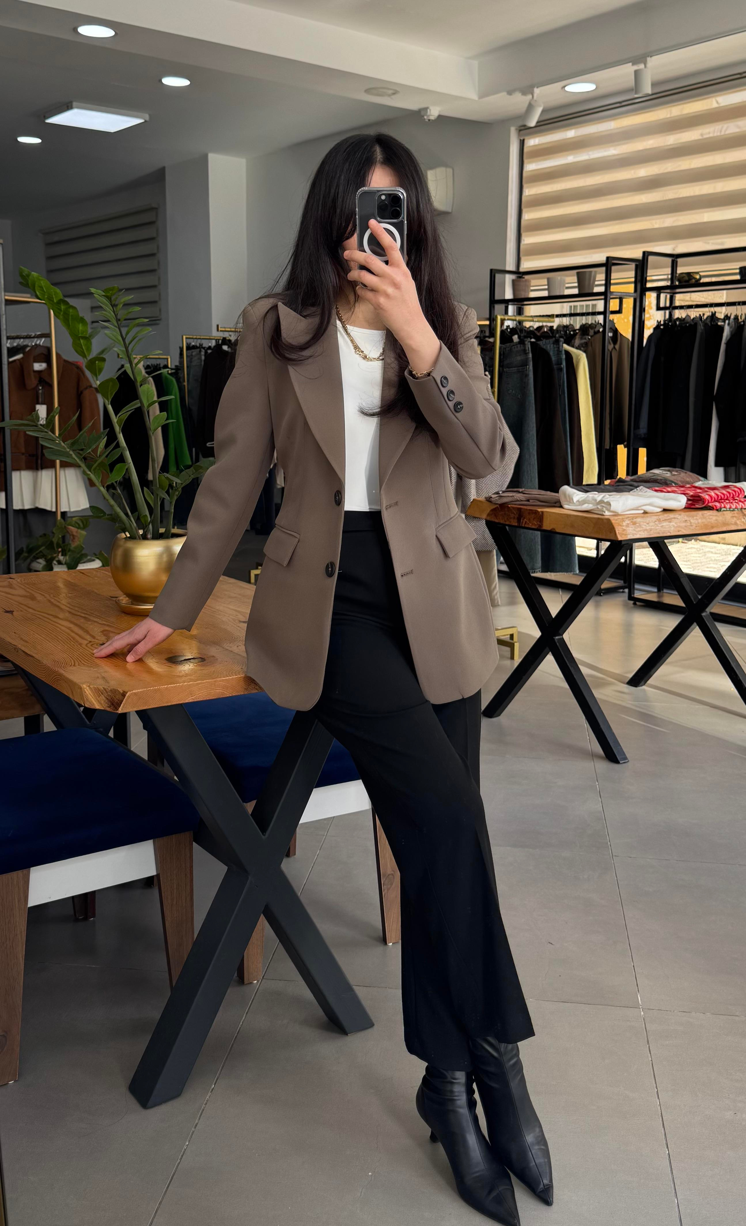 Haki Belden Oturtmalı Astarlı Blazer Ceket
