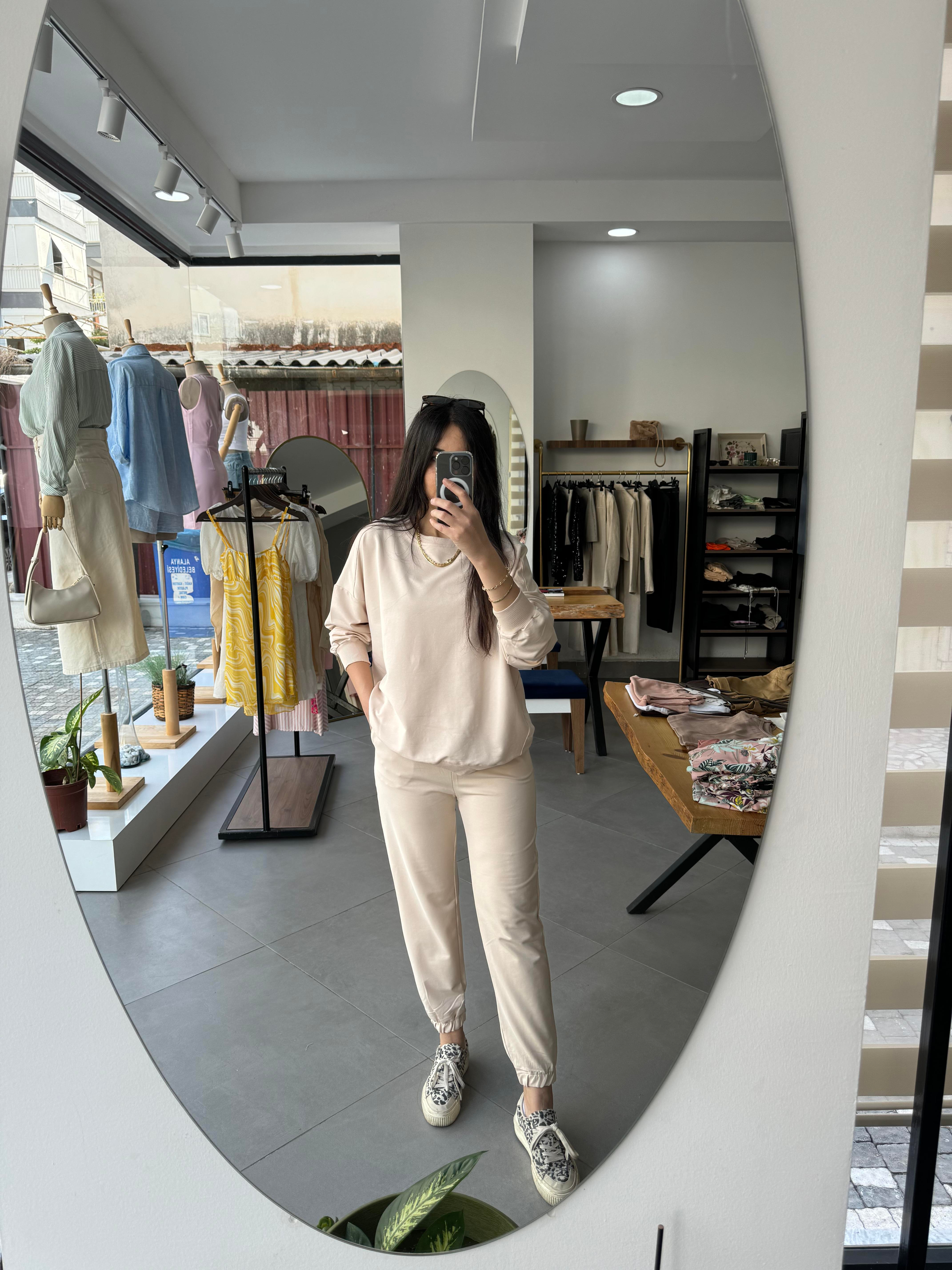 İki İplik Oversize Ekru Sweat Takım