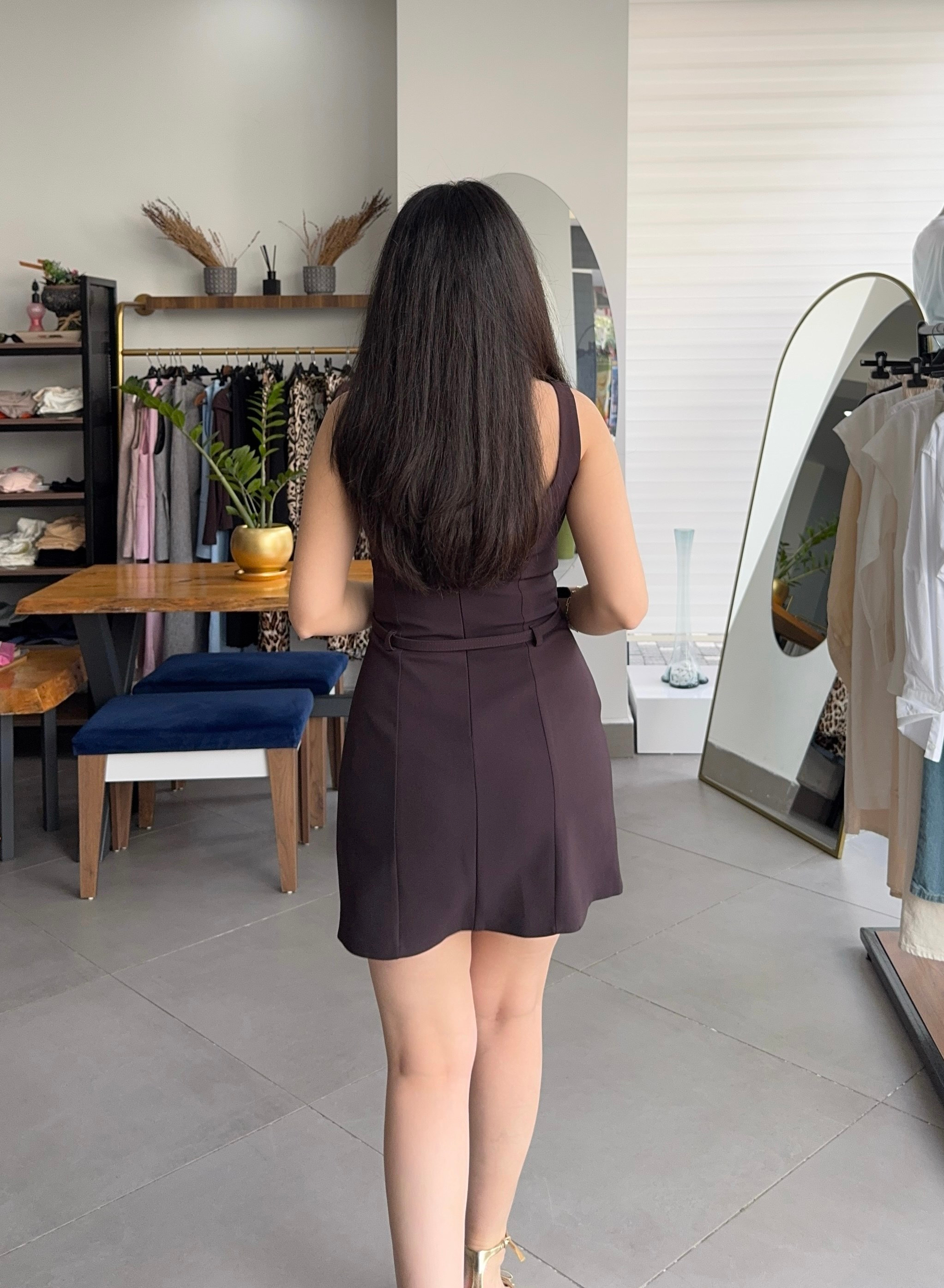Kahve Kare Yaka Askılı Kemer Detay Astarlı Mini Elbise