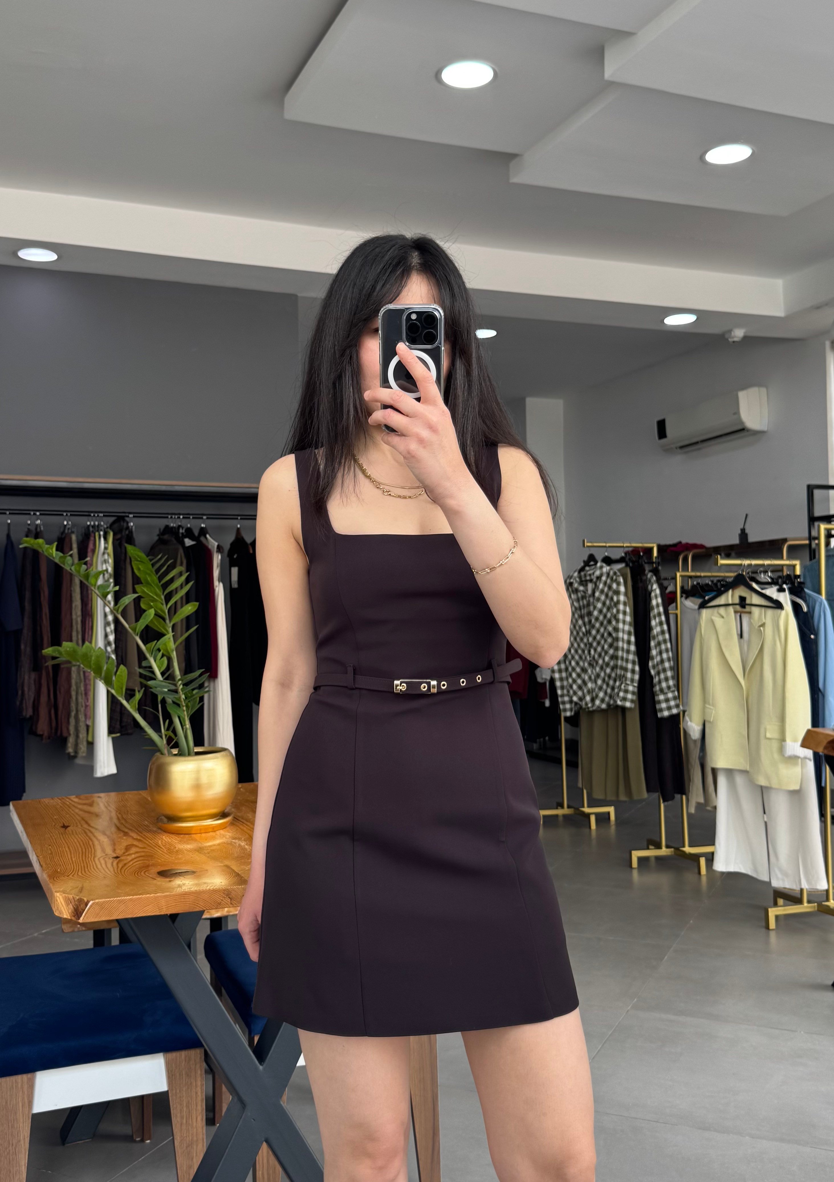 Kahve Kare Yaka Askılı Kemer Detay Astarlı Mini Elbise