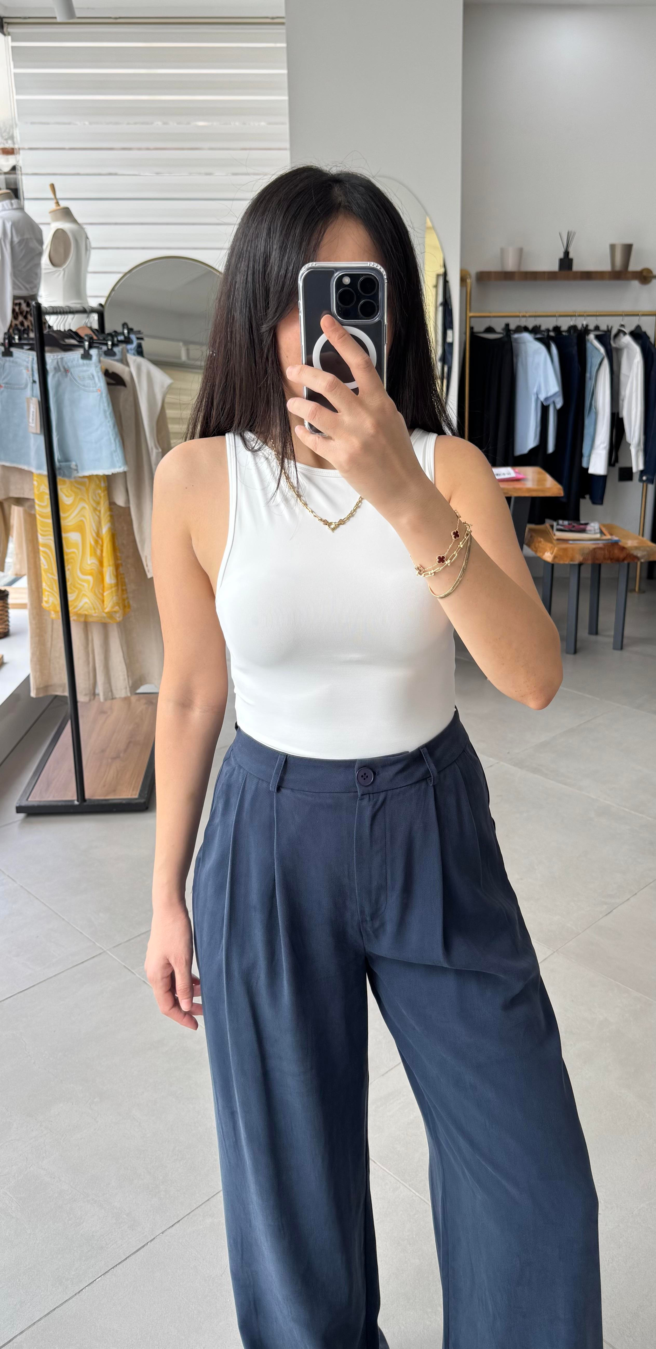 Kayık Yaka Detaylı Yumuşak Dokulu Ekru Body