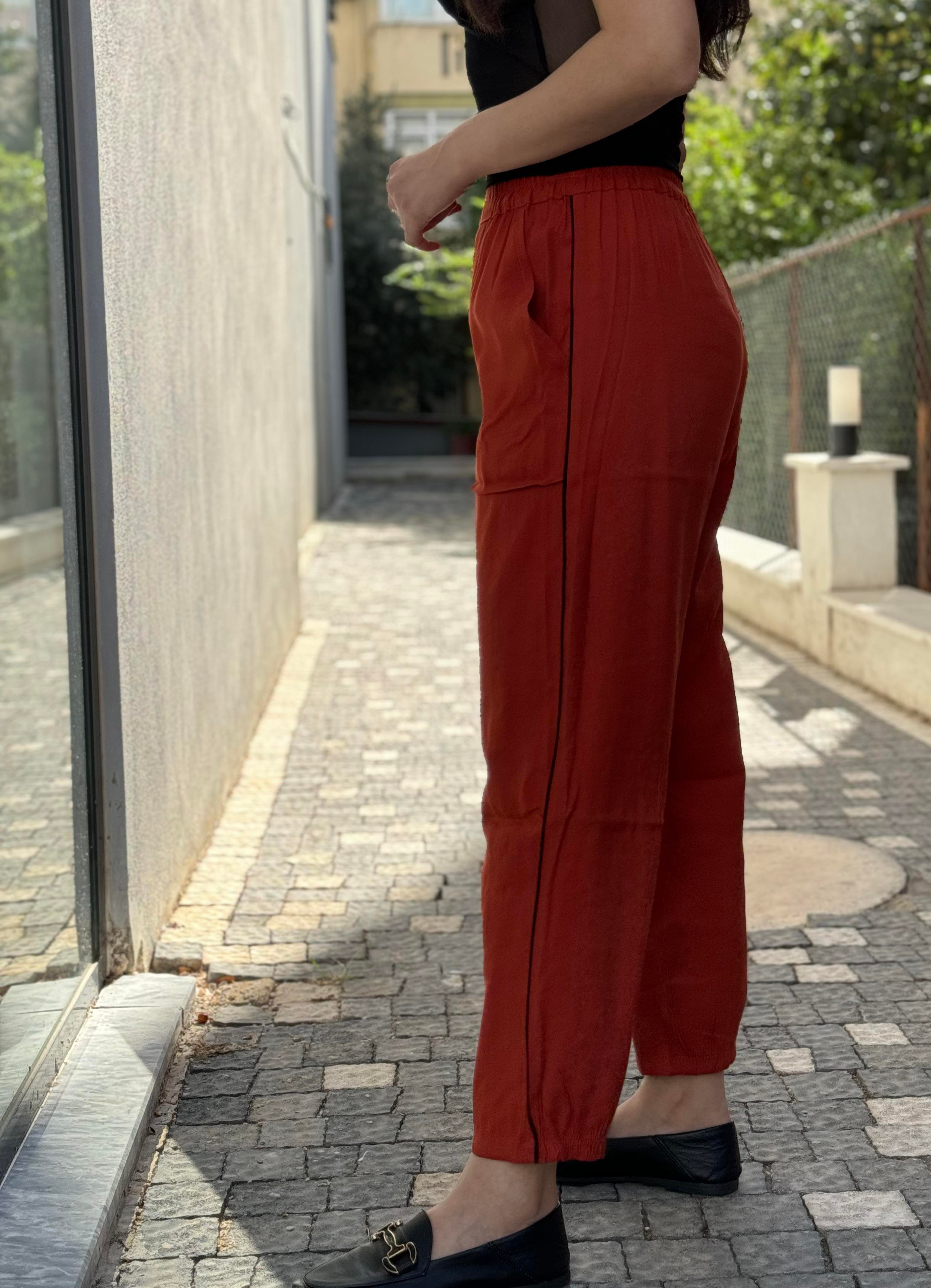 Kiremit Yan Şerit Detalı Tensel Pantolon
