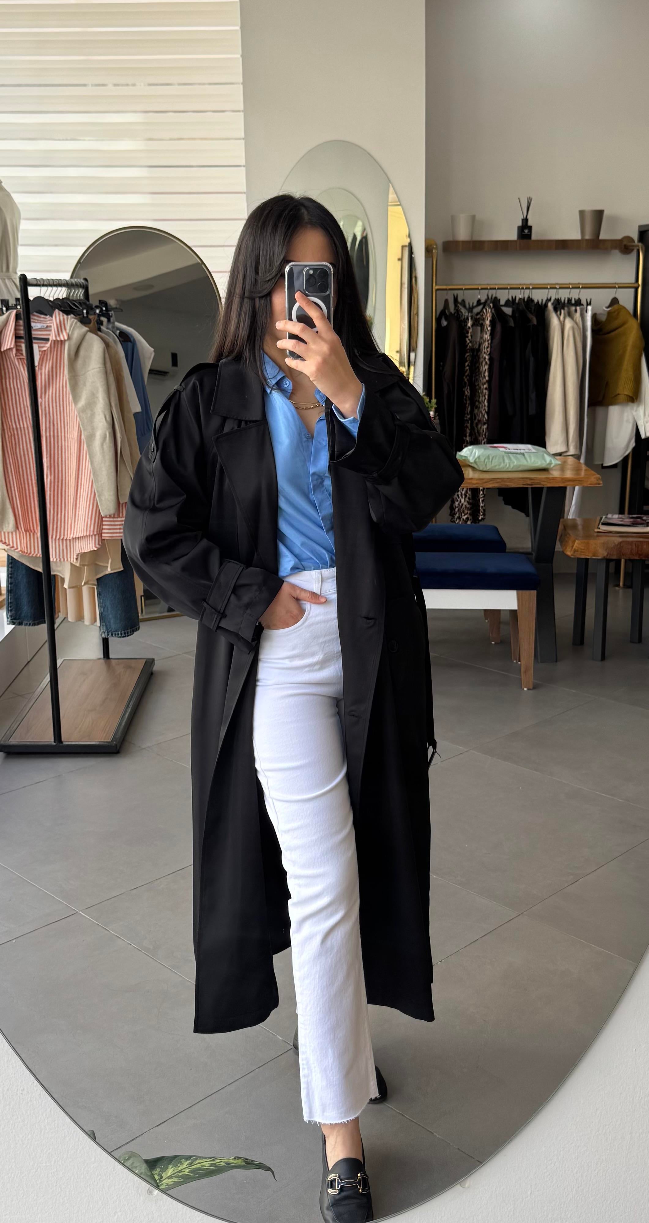 Oversize Astarlı Su İtici Siyah Trençkot