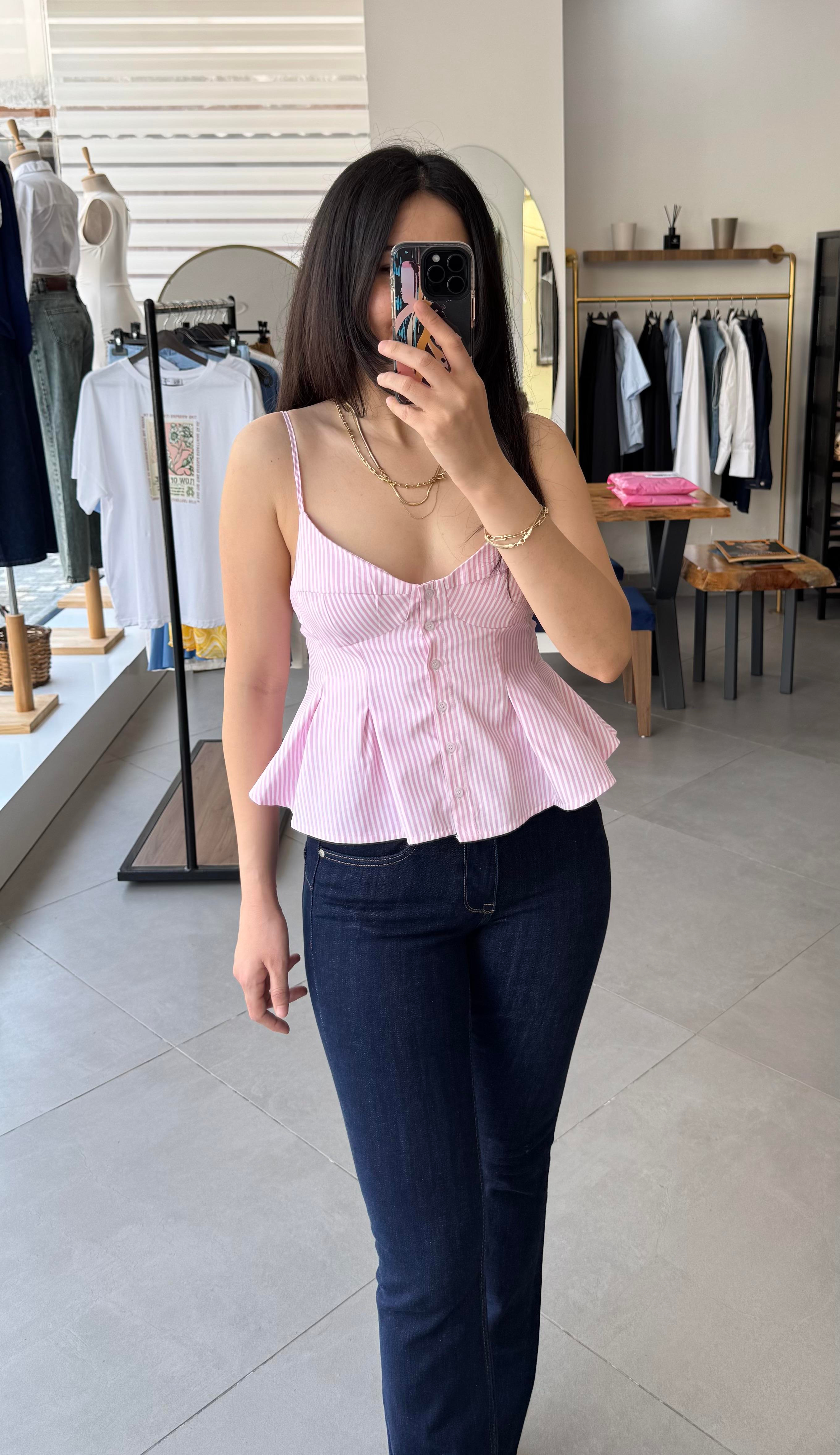 Pembe Kuplu Pileli Ön Düğmeli Poplin Askılı Bluz