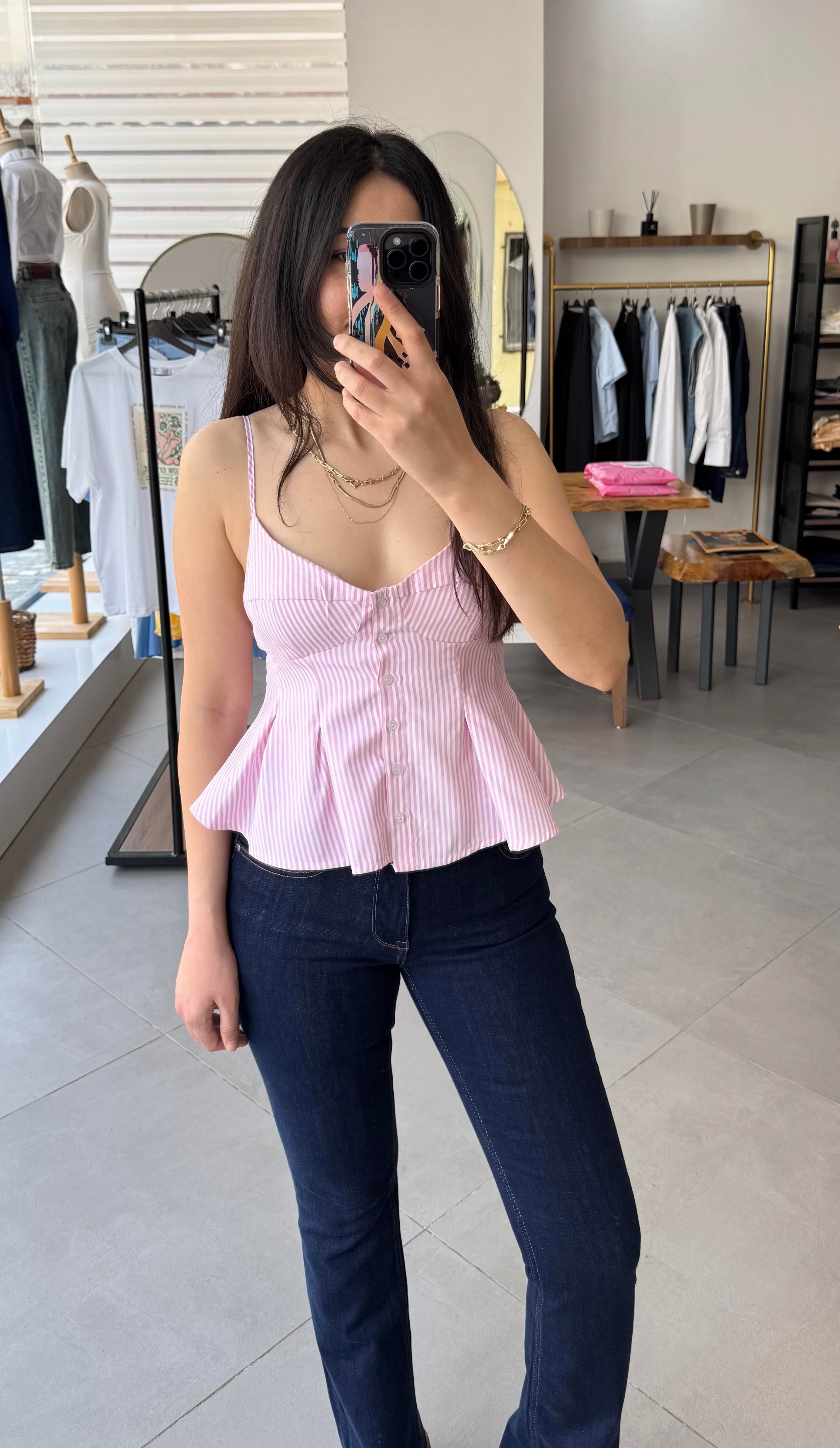 Pembe Kuplu Pileli Ön Düğmeli Poplin Askılı Bluz
