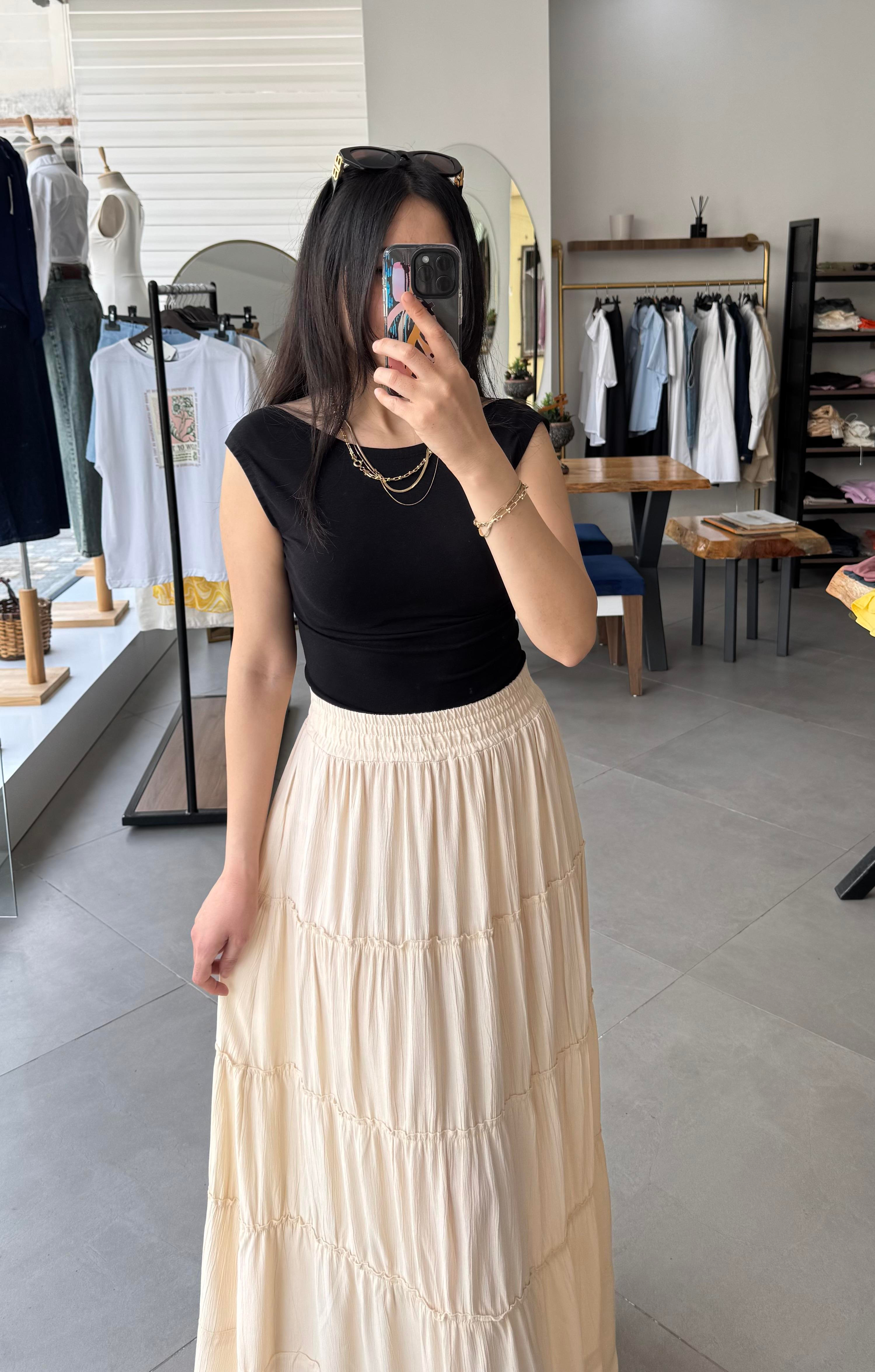 Sırt Dekolteli Siyah Body