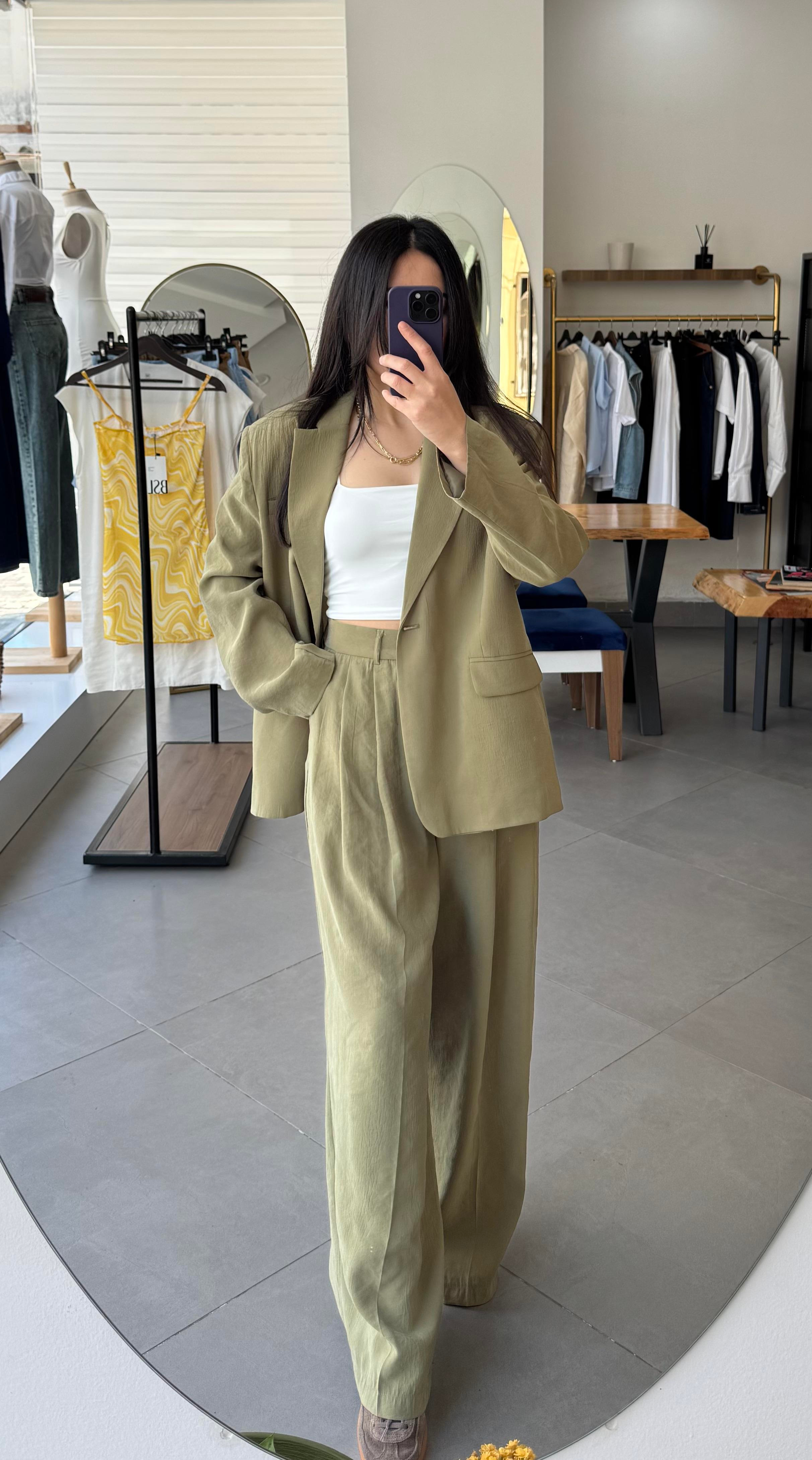 Tensel Kumaş Kelebek Astarlı Haki Blazer Ceket