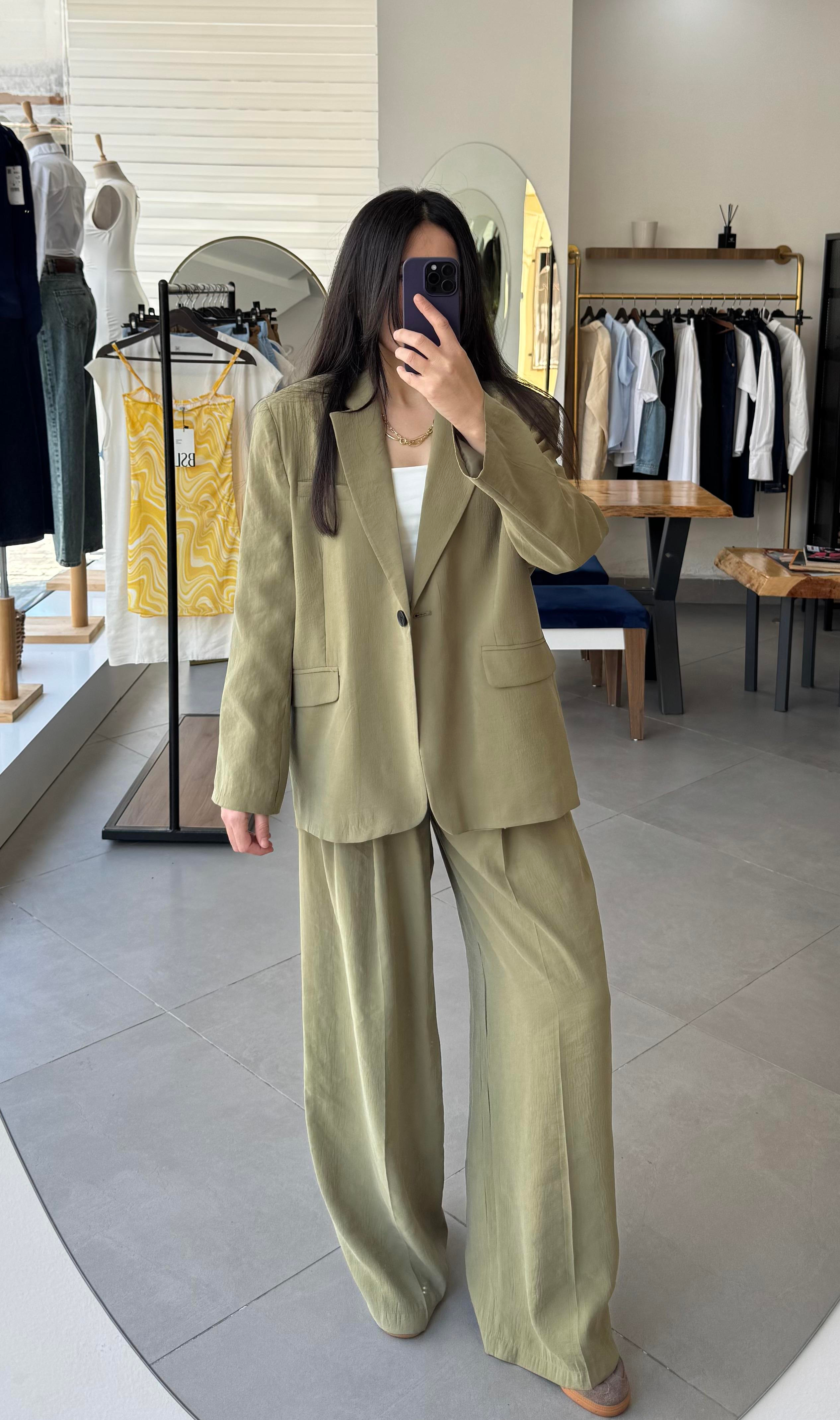 Tensel Kumaş Kelebek Astarlı Haki Blazer Ceket