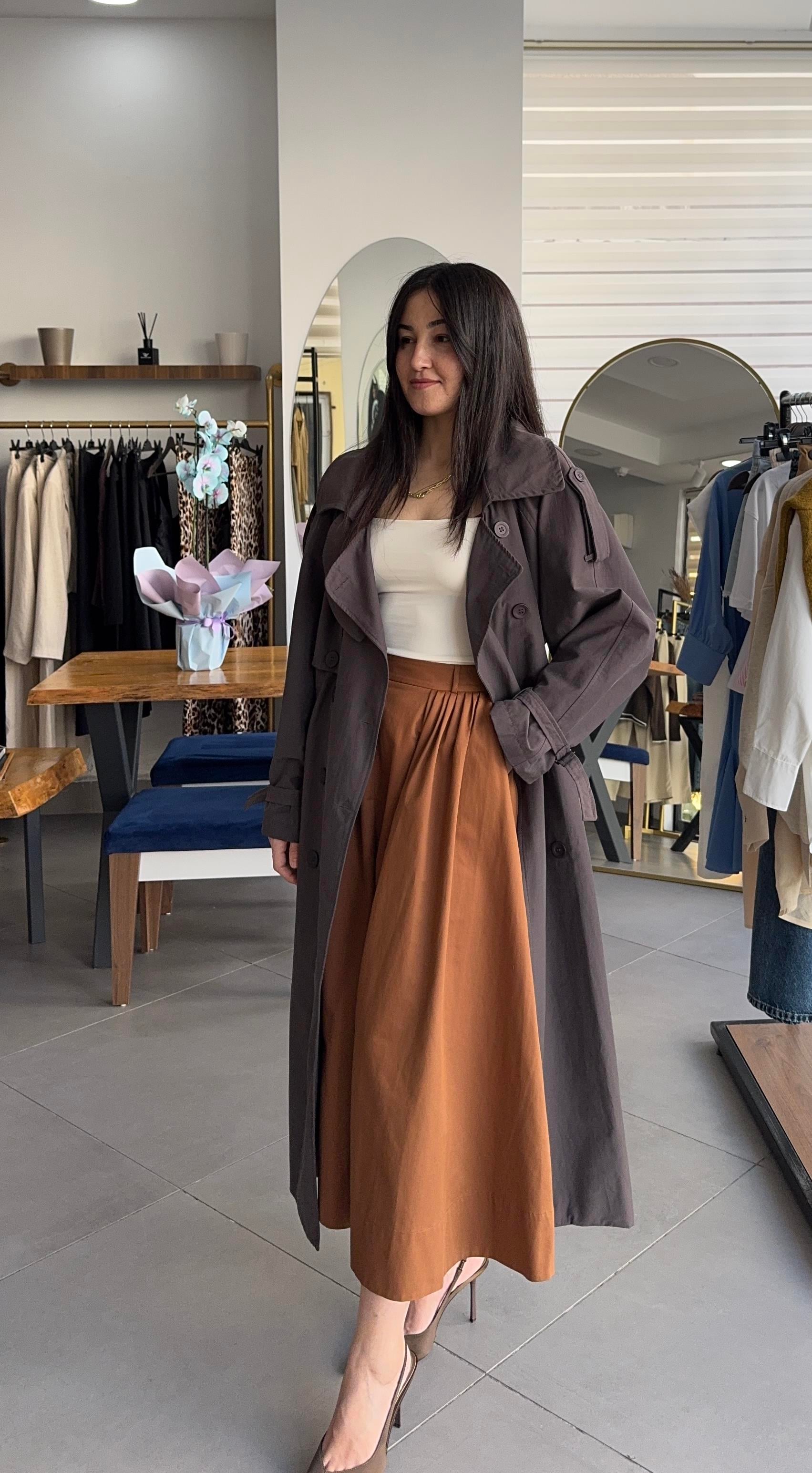 Volanlı Cep Detaylı Pileli Kahve Midi Etek