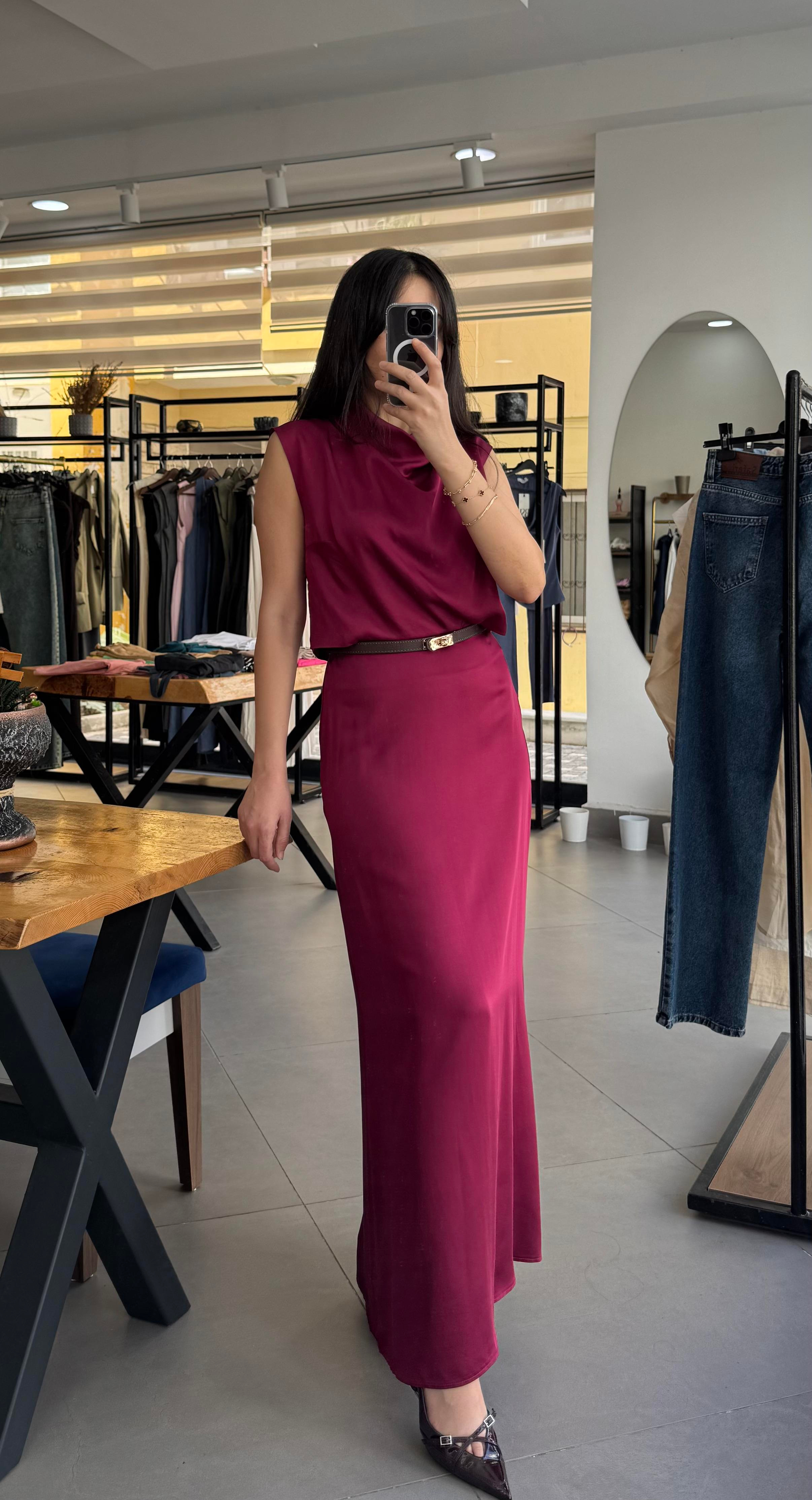 Yan Fermuar Detaylı Bordo Maksi Saten Etek