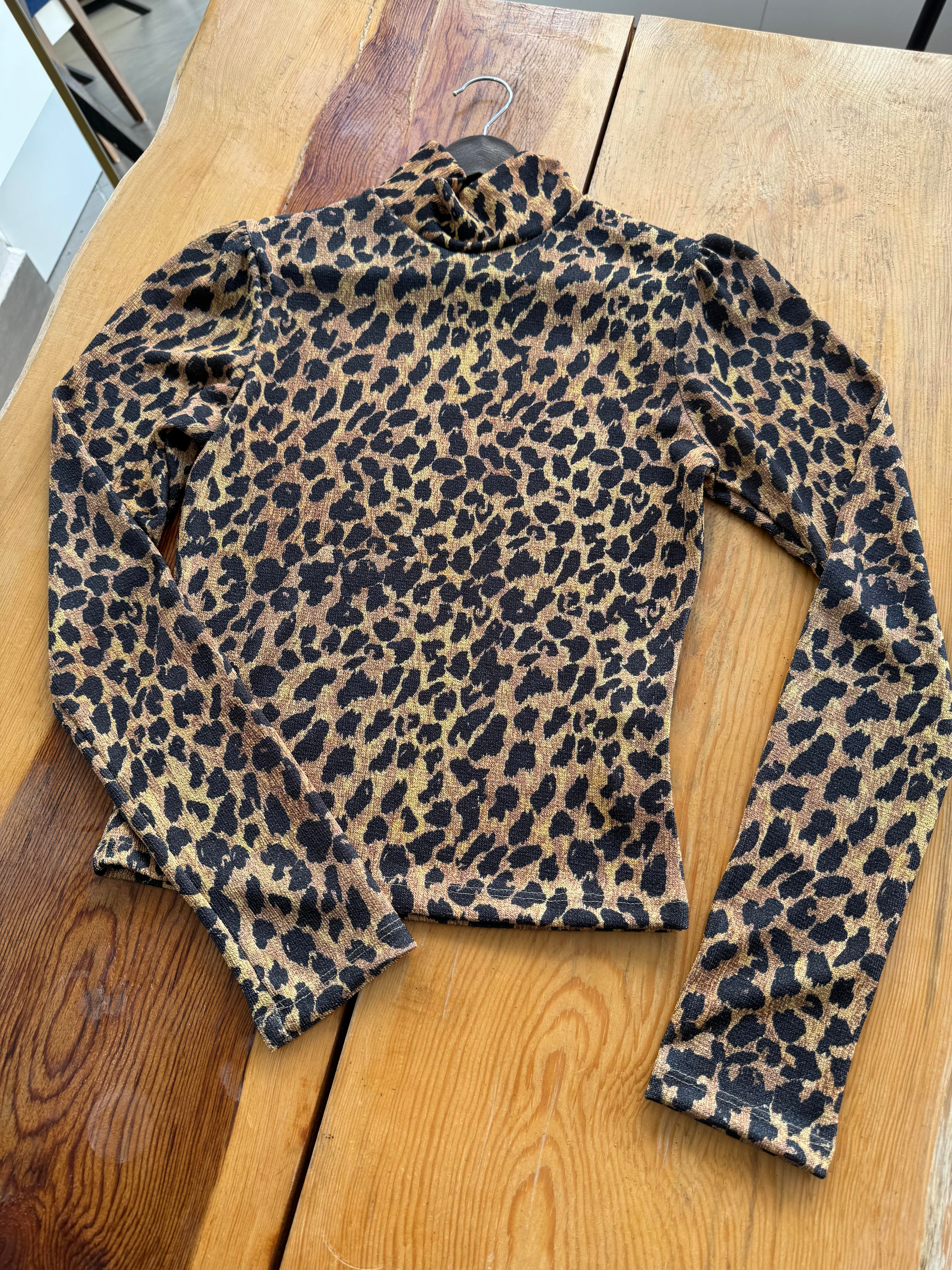 Yarım Balıkçı Yaka Leopar Kahve Body