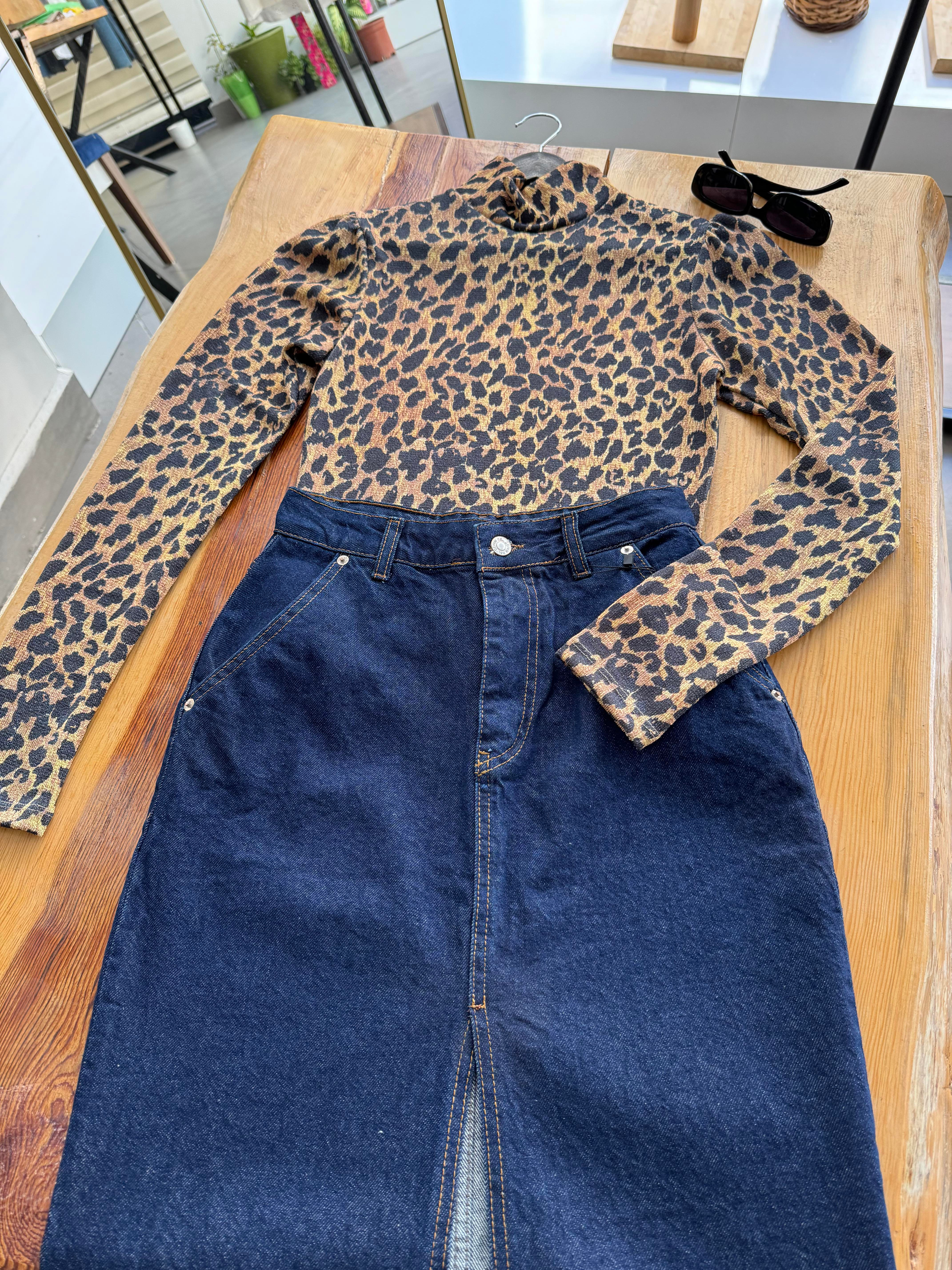Yarım Balıkçı Yaka Leopar Kahve Body