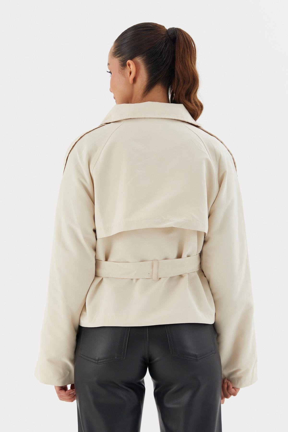 Beli Kuşaklı Crop Trençkot EKRU