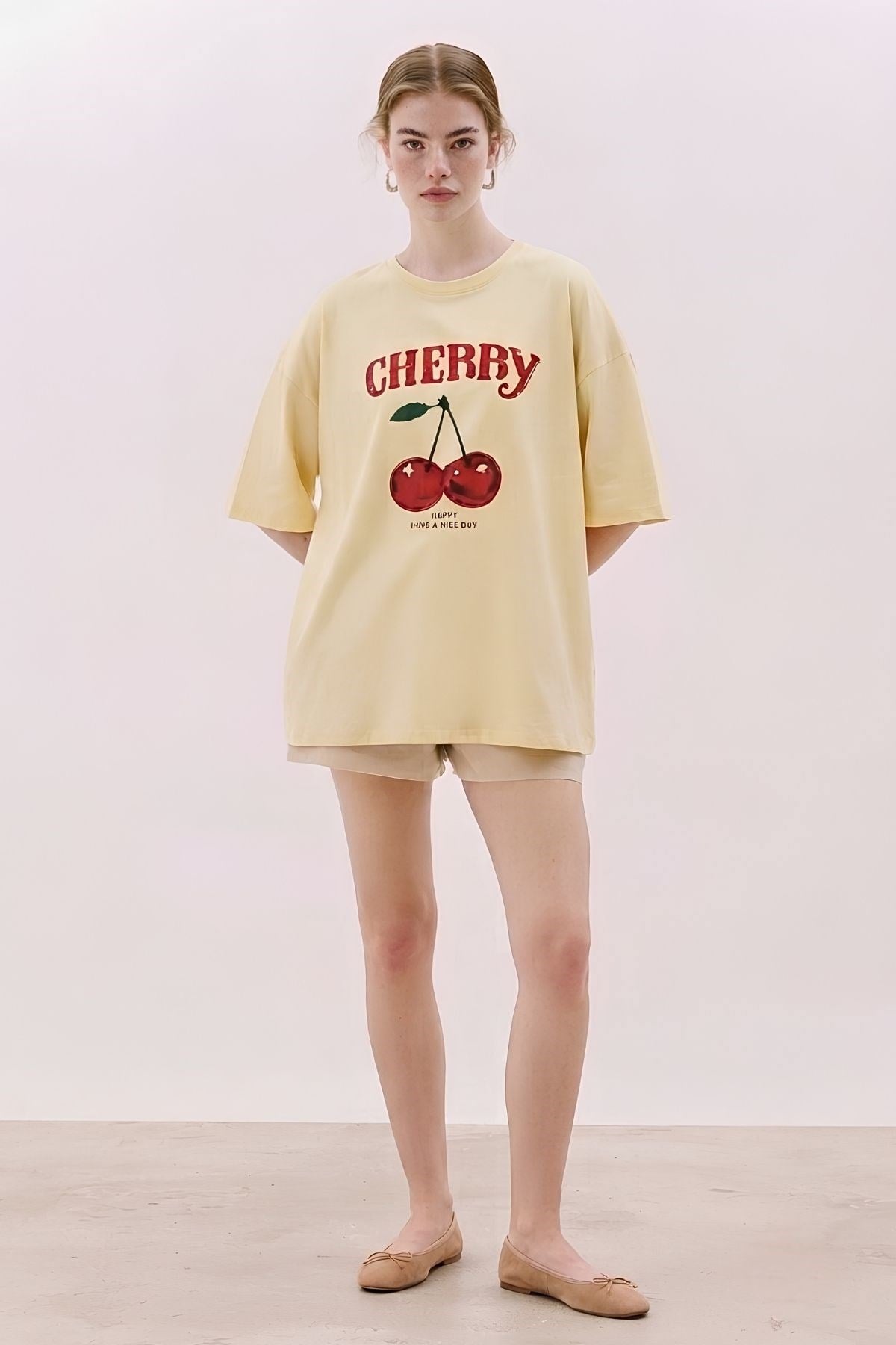 Cherry Baskılı Oversize Tişört SARI