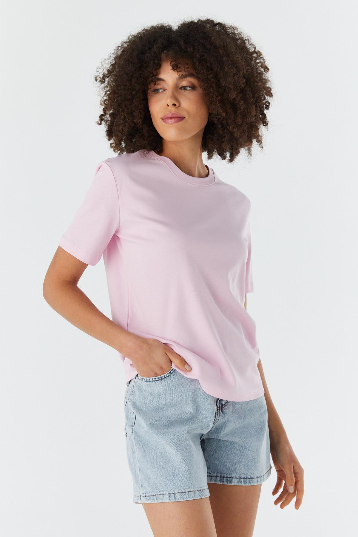 Regular Basic T-shirt PEMBE