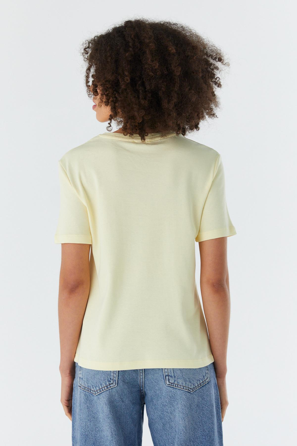 Regular Basic T-shirt SARI