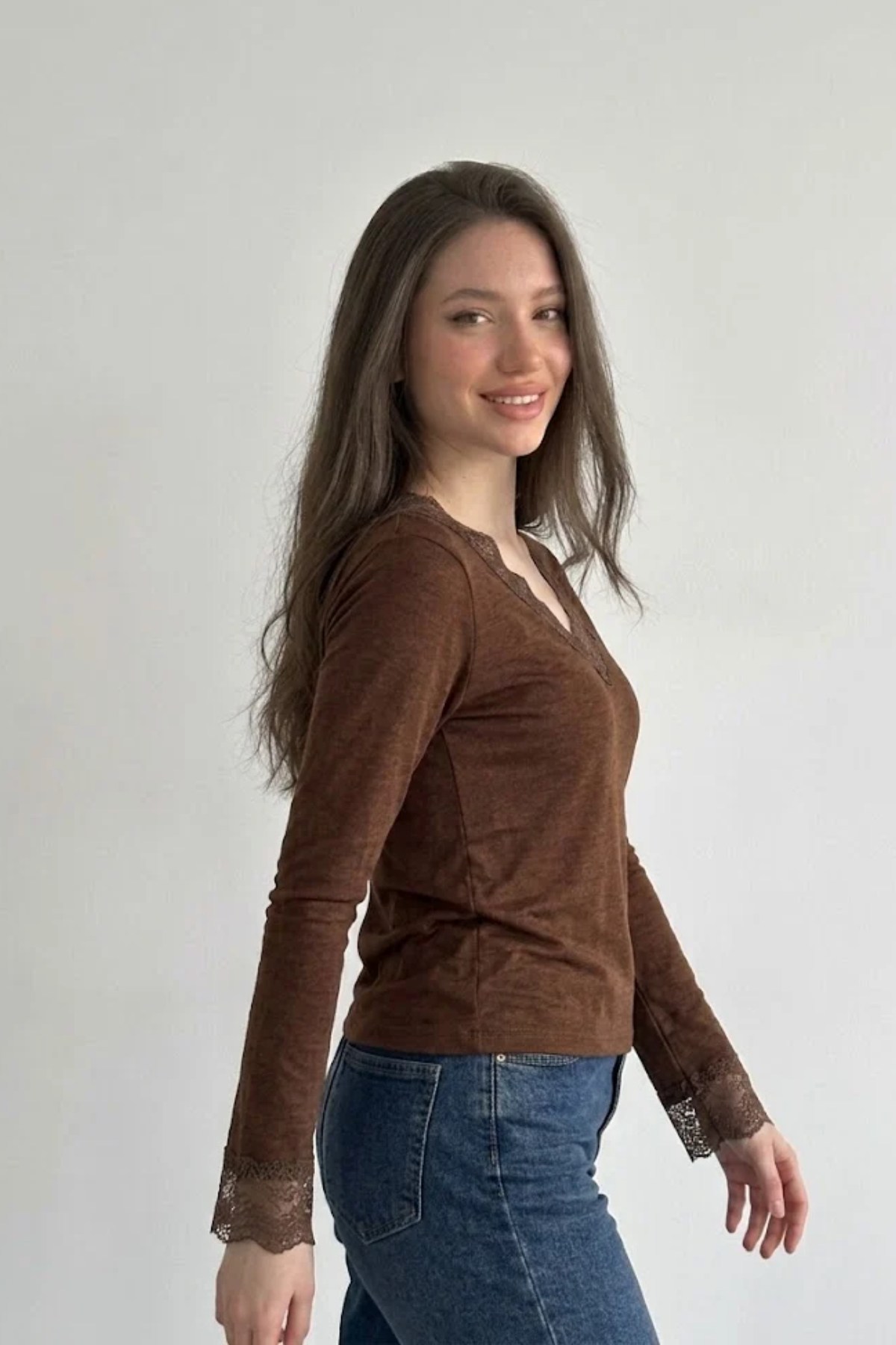 V Yakası Dantelli Body KAHVE