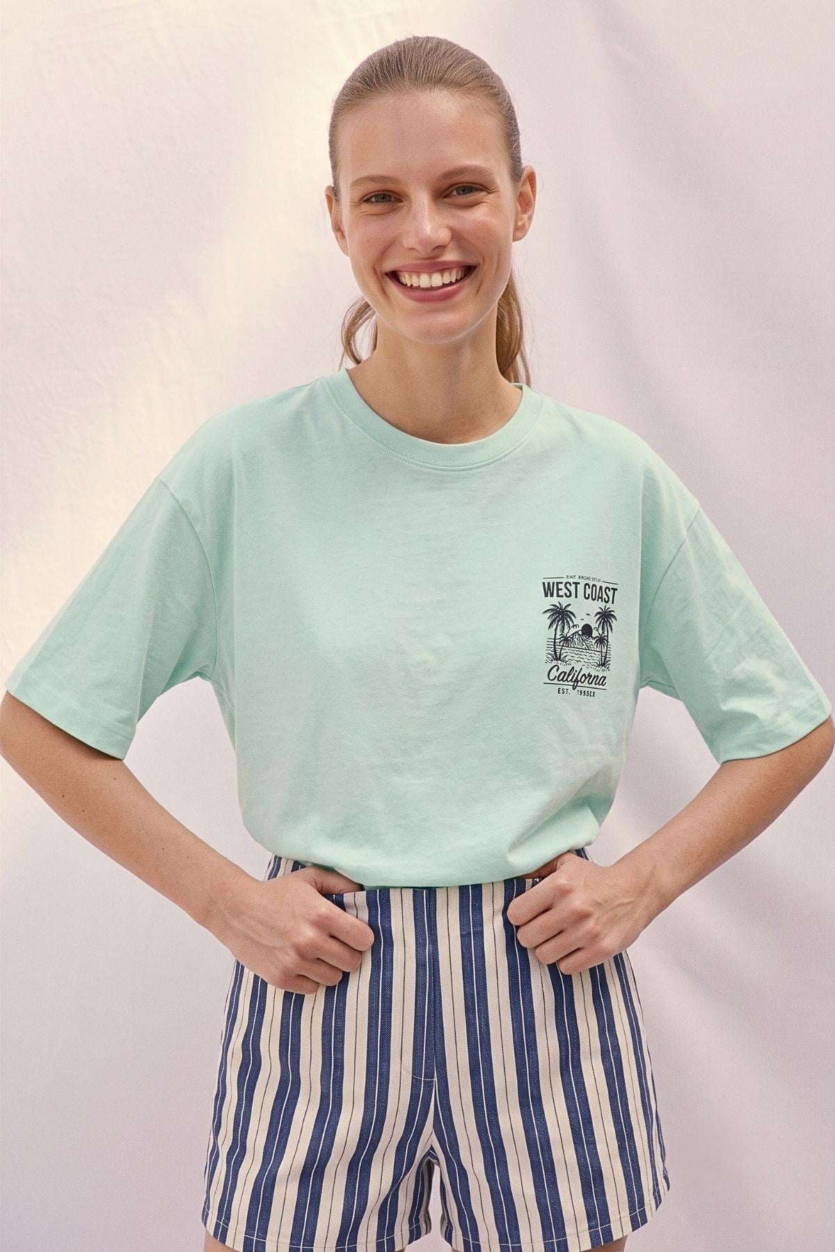 West Coast Oversize Tişört MINT