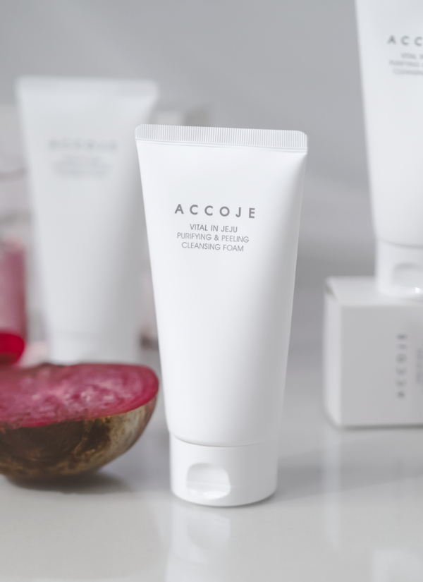 Vital in Jeju Purifying and Peeling Cleansing Foam | Siyah Nokta ve Sebum Kontrolü İçin Derin Temizlik