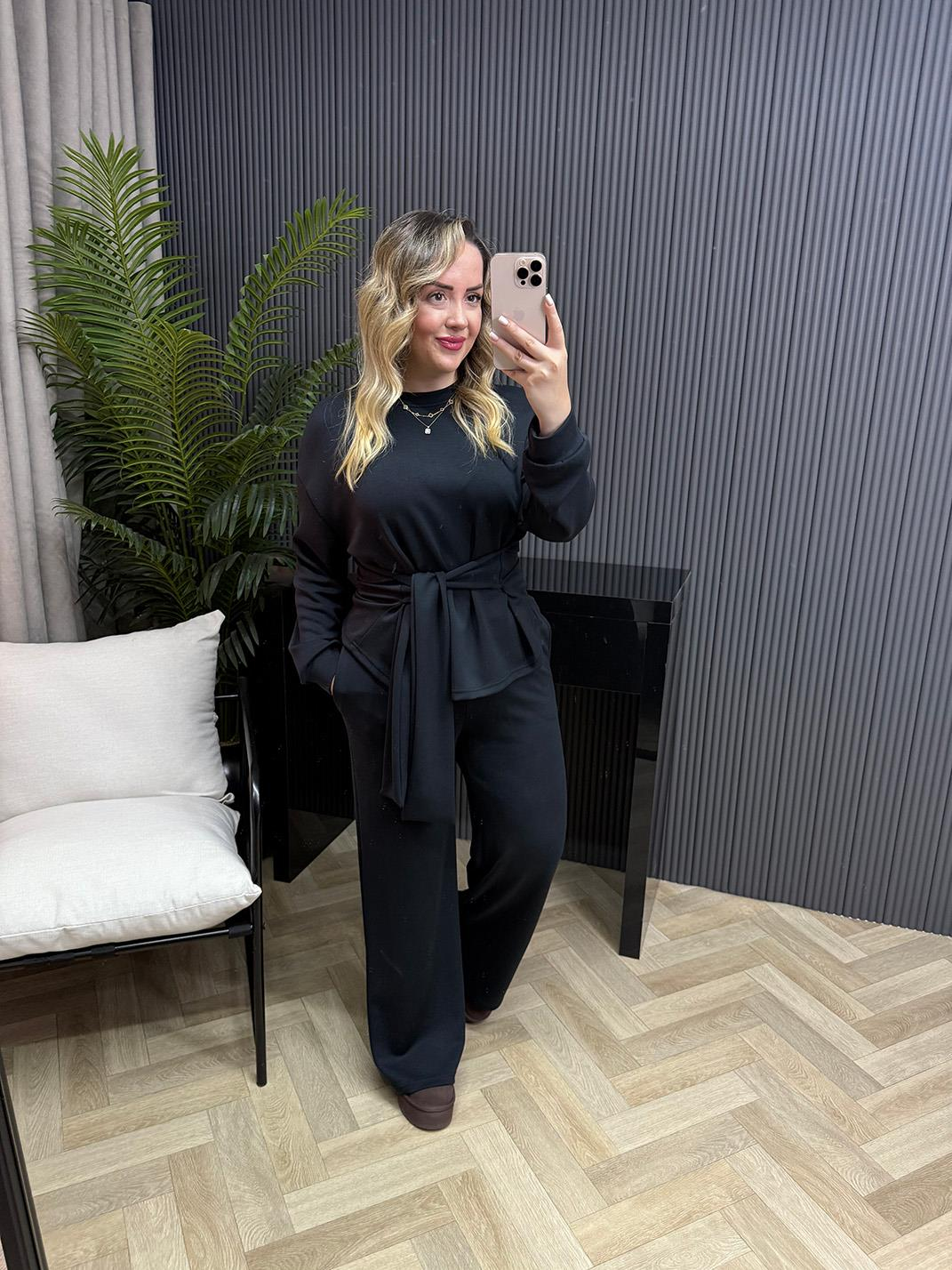 Bağlama Detaylı Orj Marka Oyhs Kumaş Takım Siyah