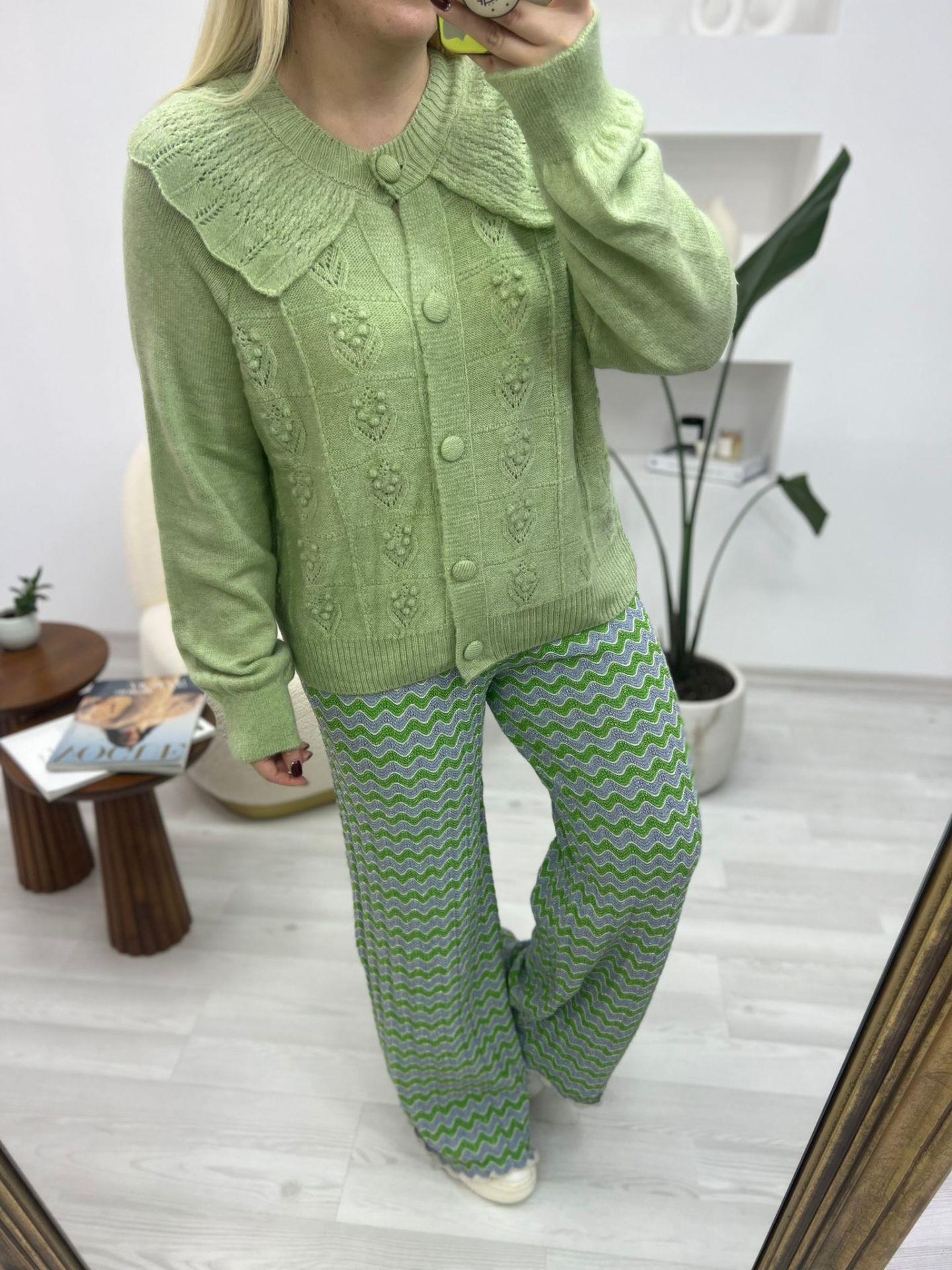 BEBE YAKA YEŞİL HIRKA