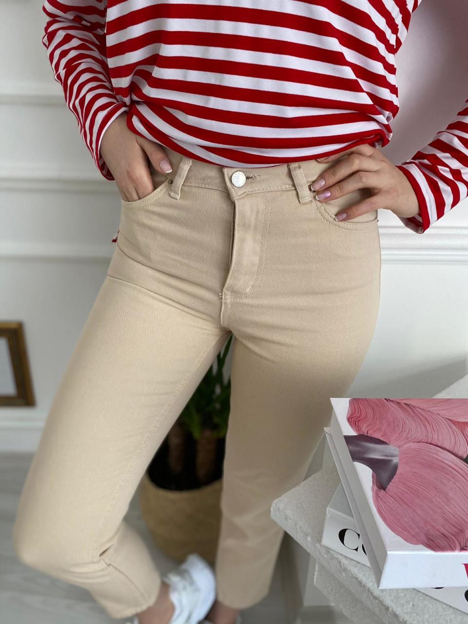 BEJ MOM JEAN