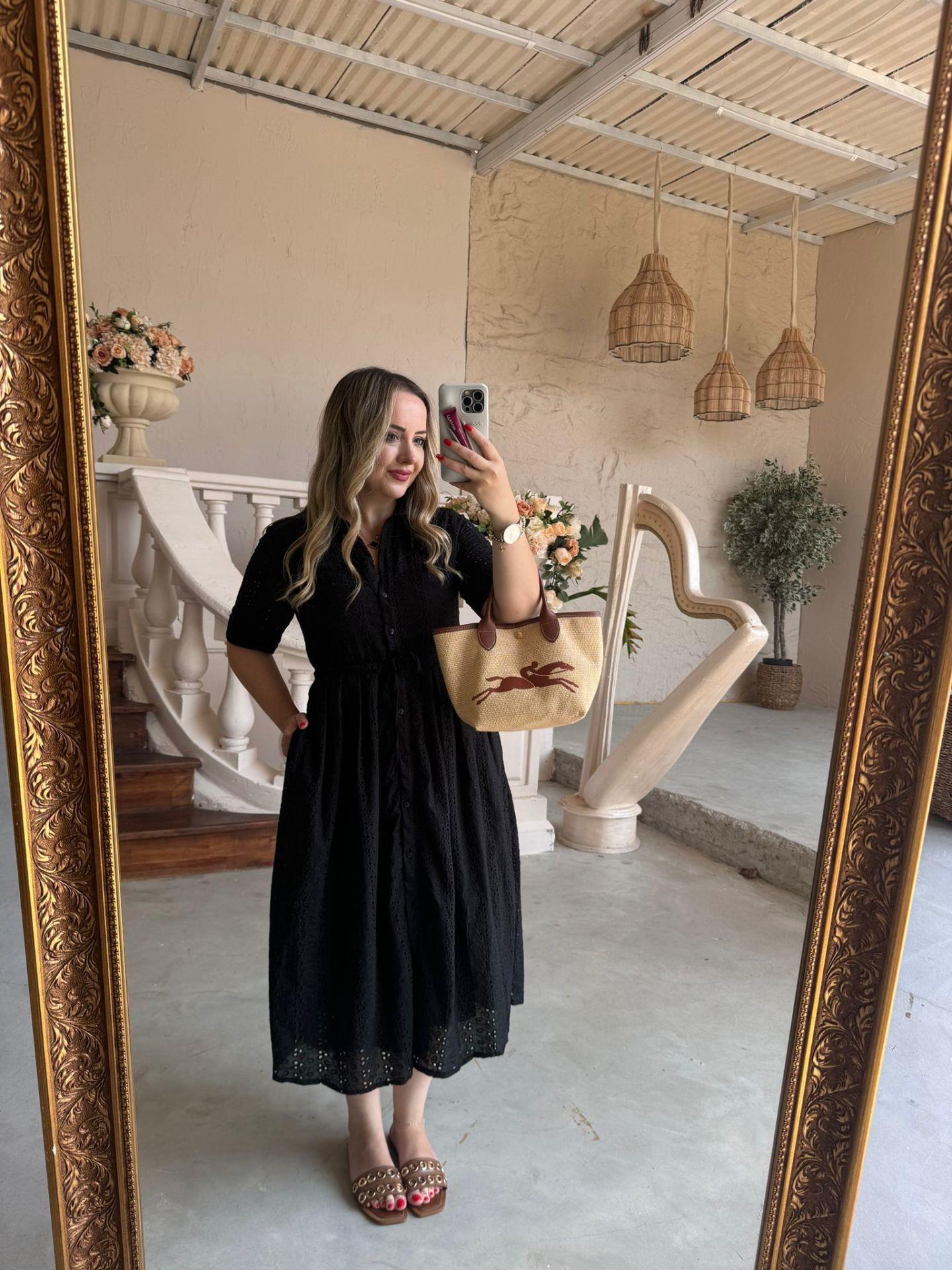 BELDEN BÜZGÜLÜ TASARIM FİSTO ELBİSE SİYAH