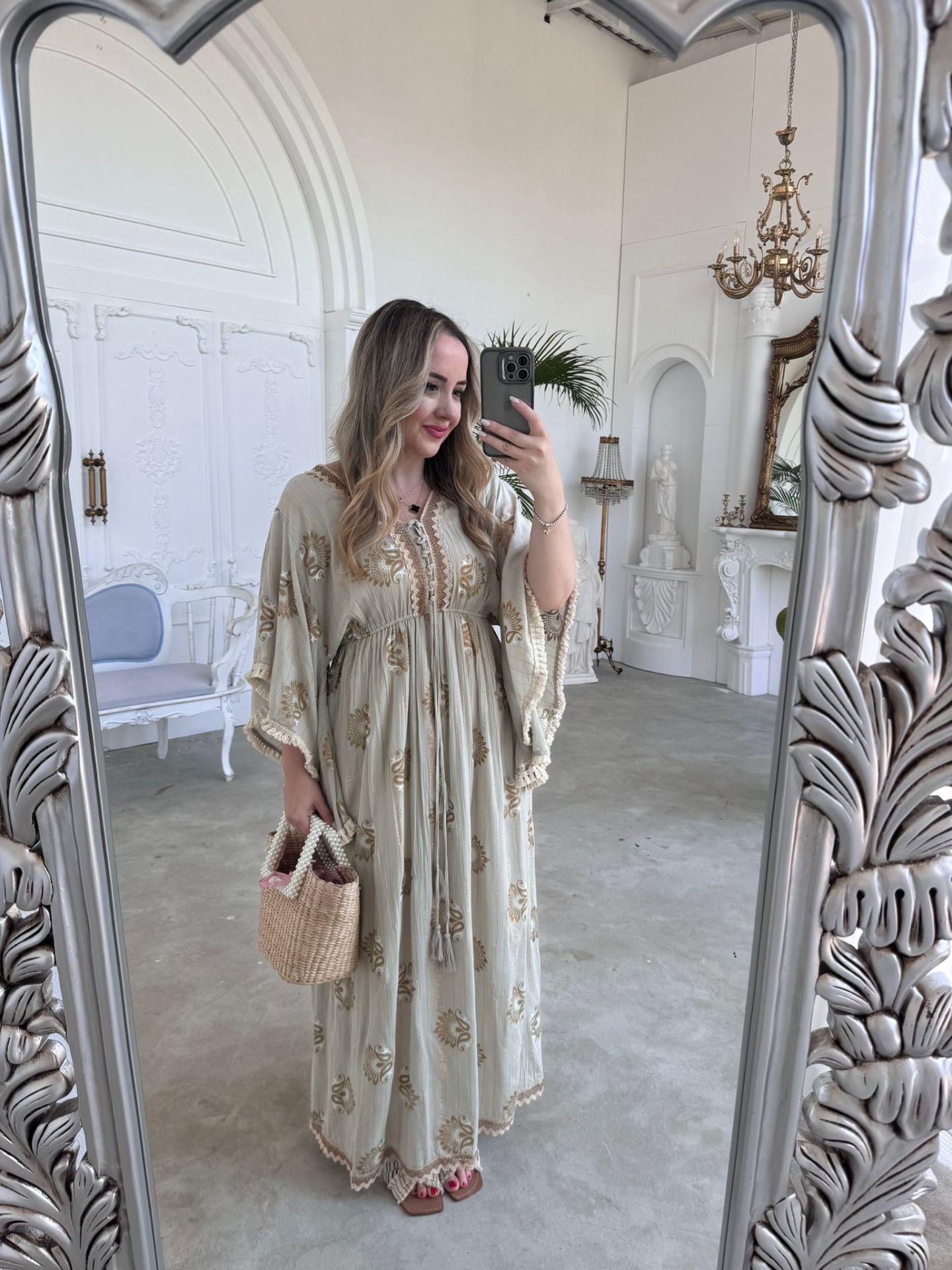 BELDEN LASTIKLI YARASA KOL PÜSKÜL DETAYLI İTHAL ELBİSE BEJ