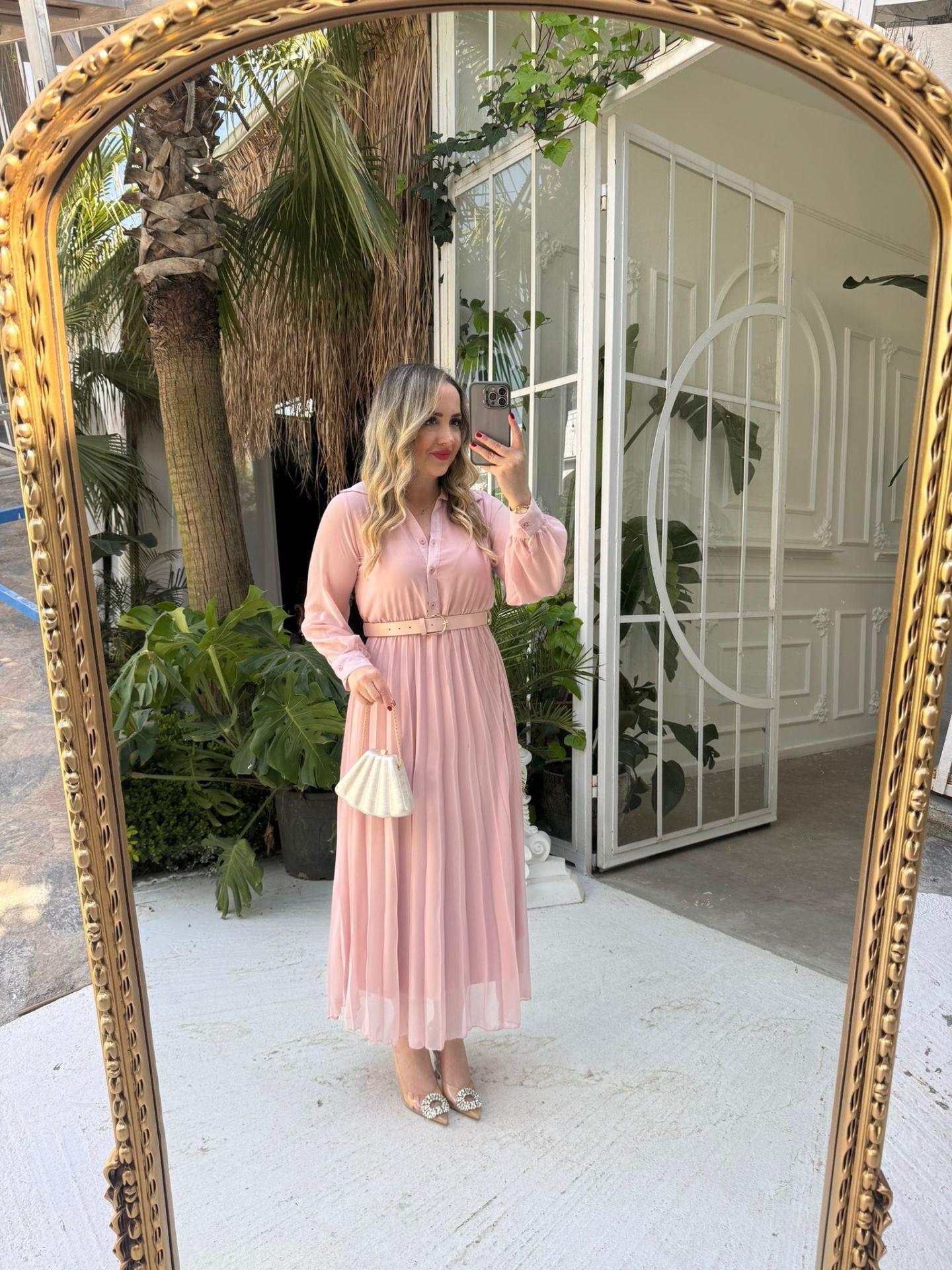 CARMEN PİLİSELİ KEMERLİ ŞİFON ELBİSE TOZ PEMBE