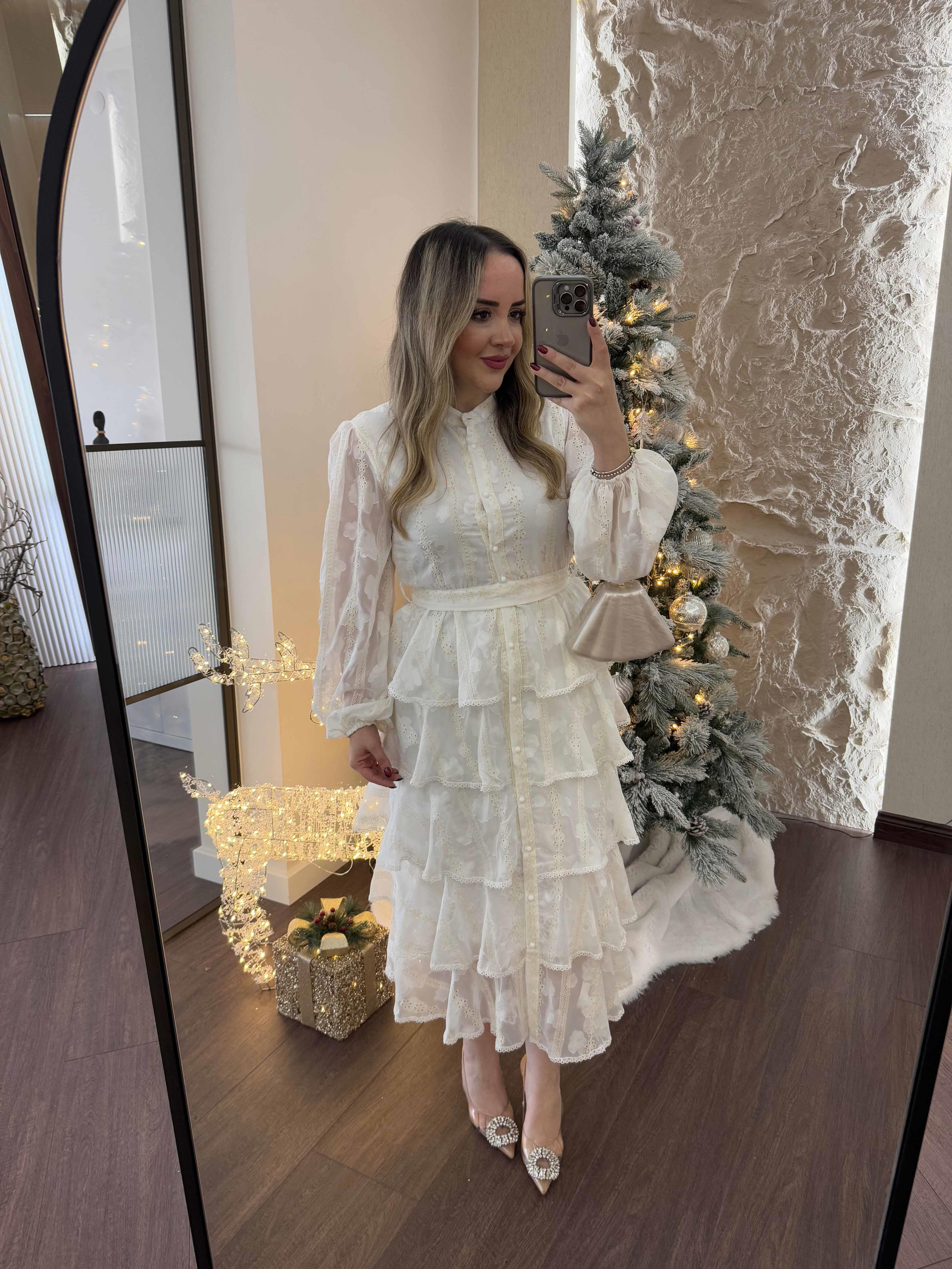 Diamond Beyaz Çiçekli Şifon Elbise