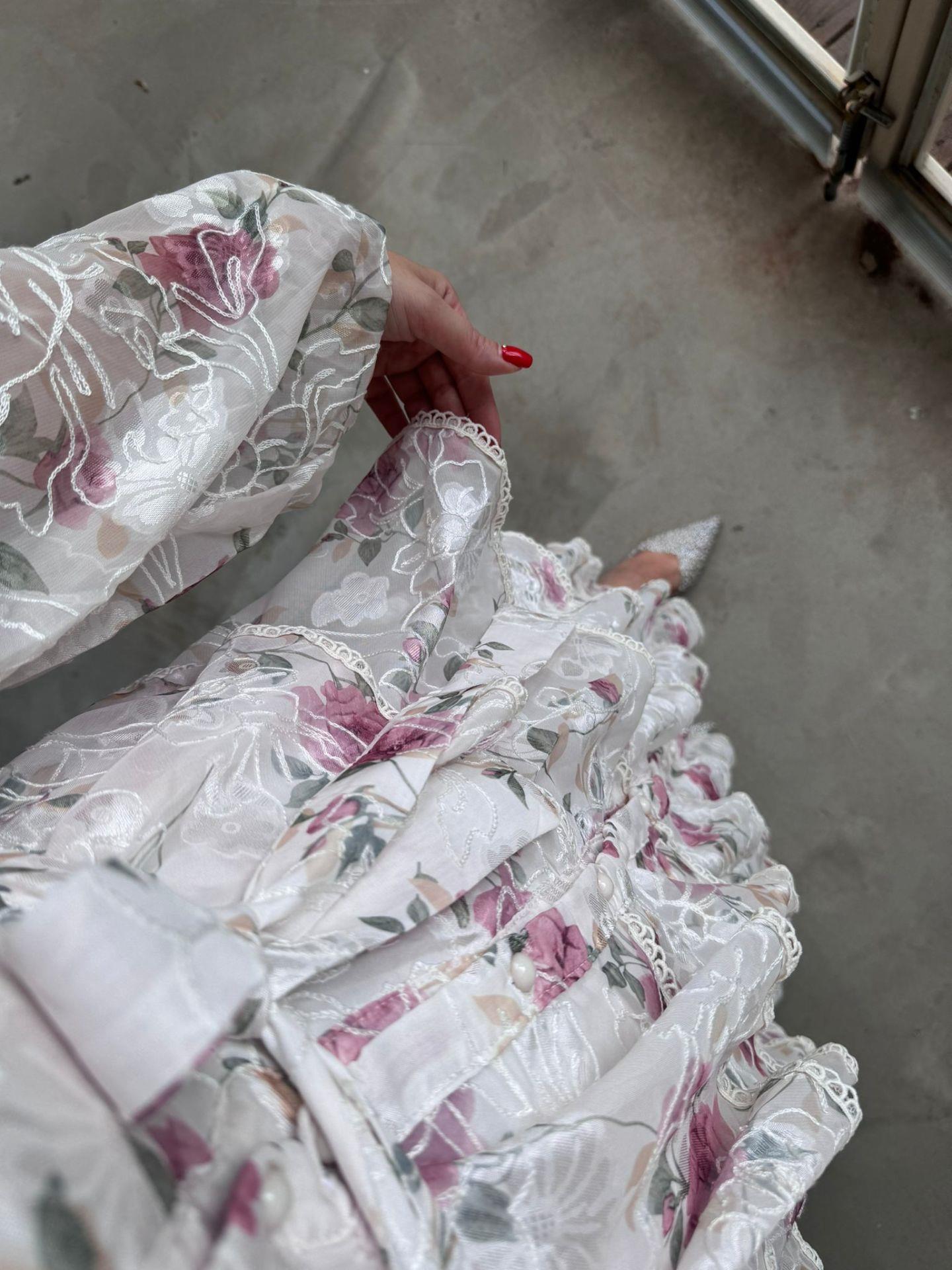 DİAMOND KAT KAT TASARIM ŞİFON ELBİSE PEMBE ÇİÇEKLİ