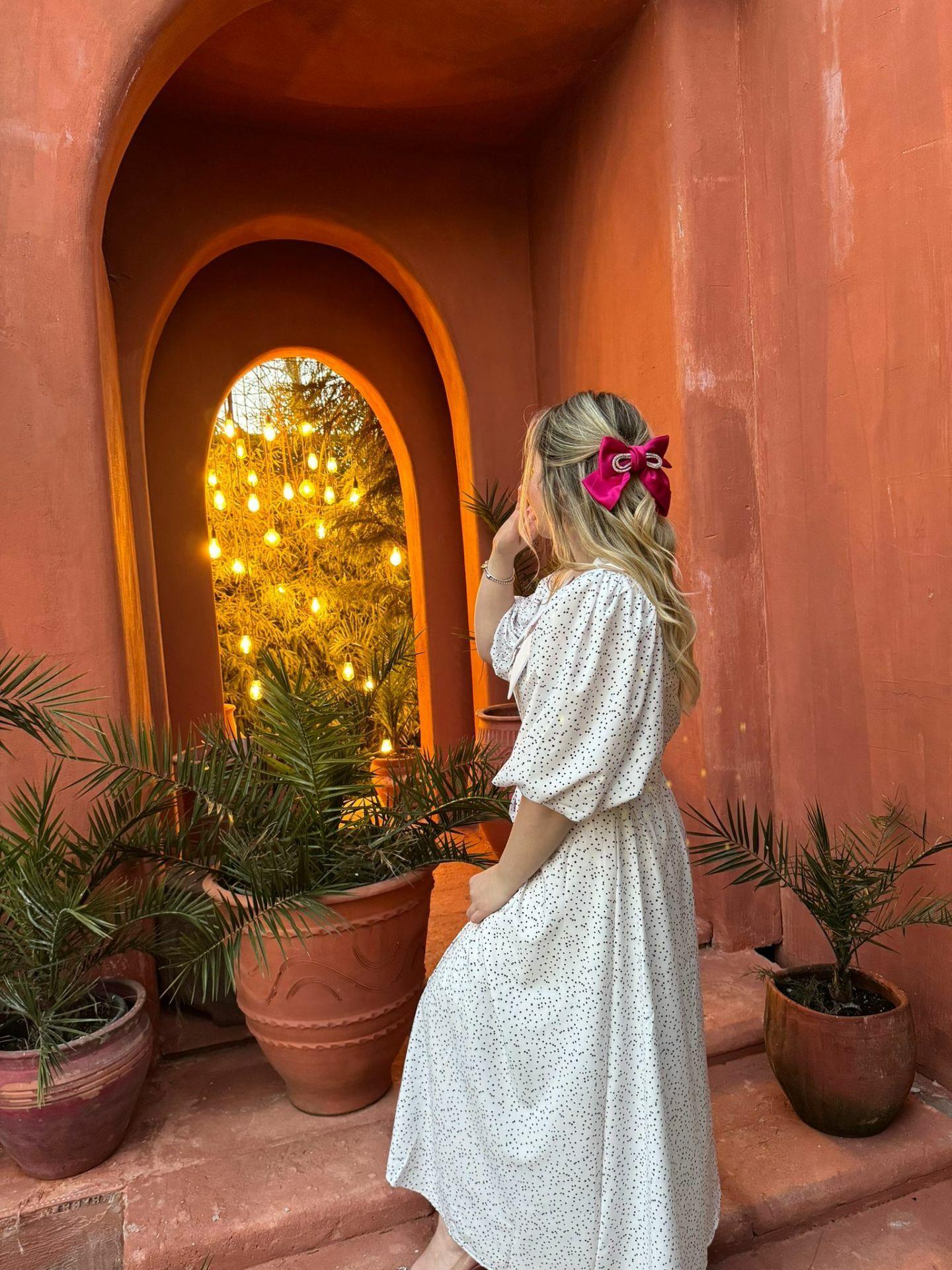 DİANA BALON KOL PUANTİYE TASARIM ELBİSE BEYAZ