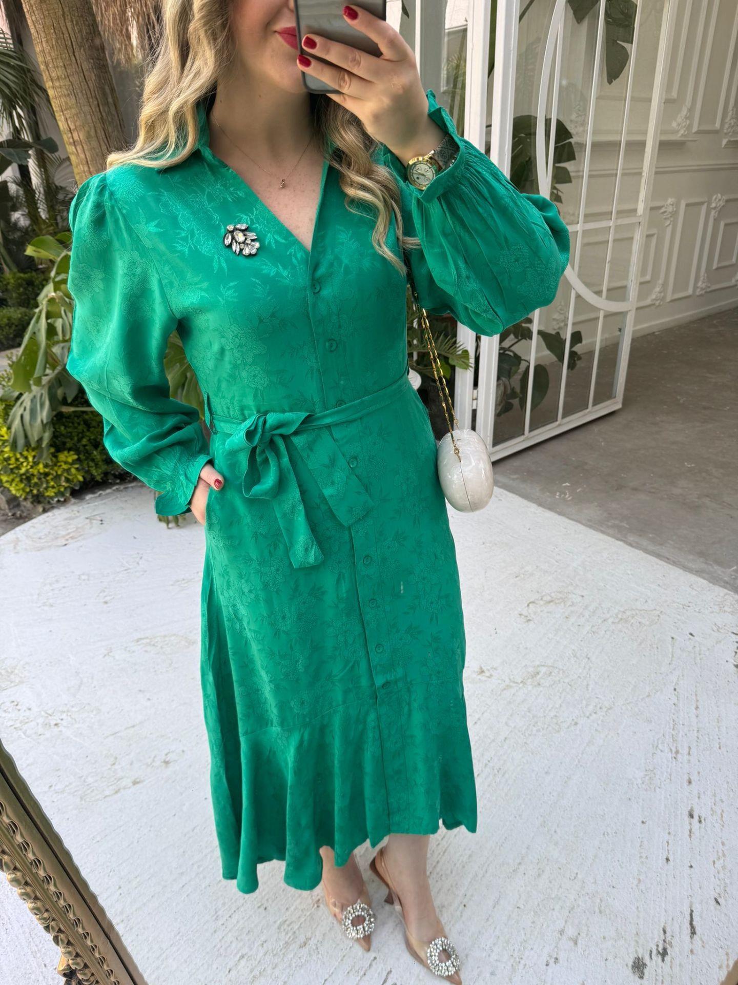 DİVA TAŞ BROŞLU SATEN ELBİSE YEŞİL