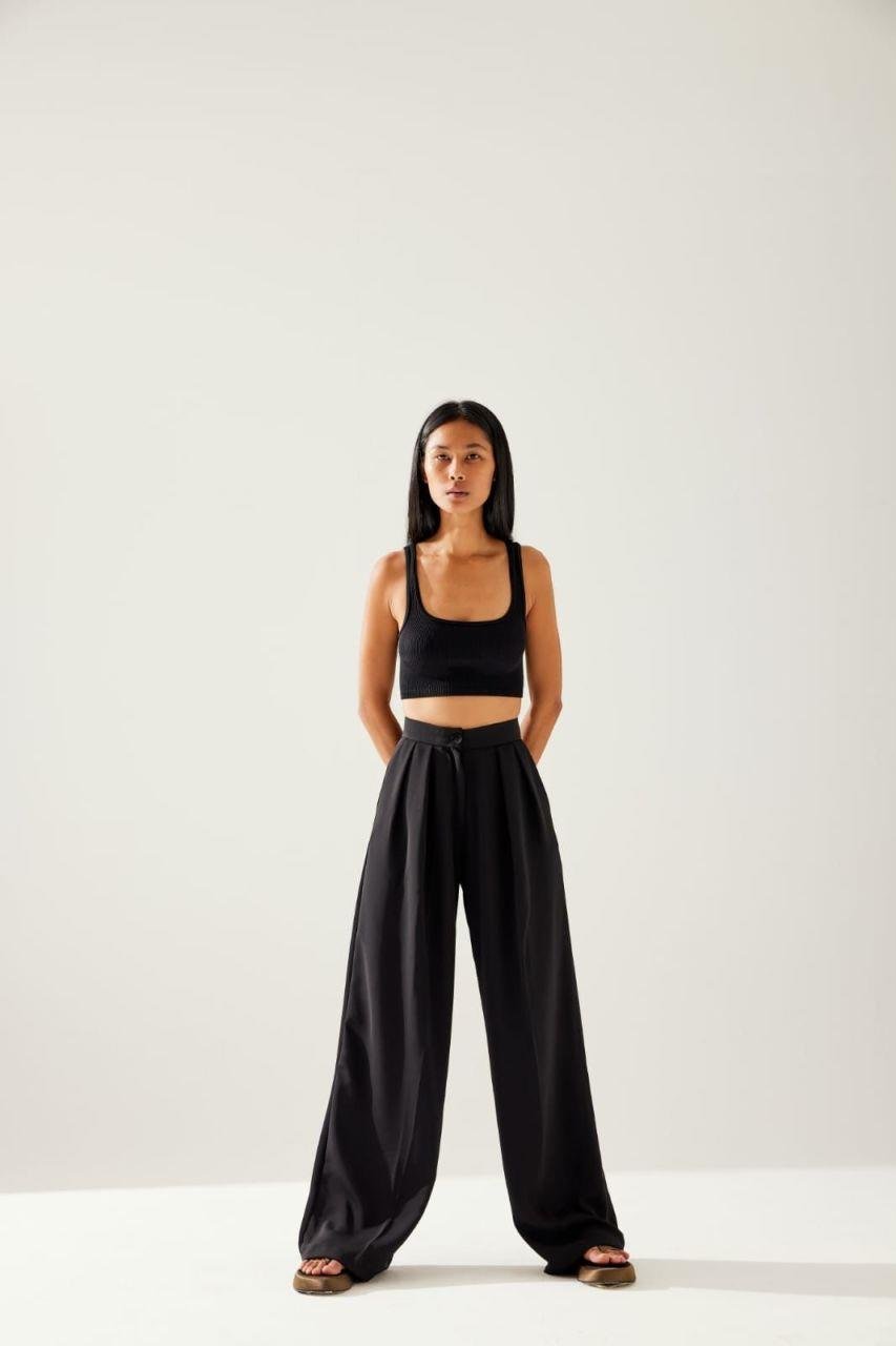 DÖKÜMLÜ KUMAŞ YÜKSEK BEL PALAZZO MODEL PANTOLON SİYAH