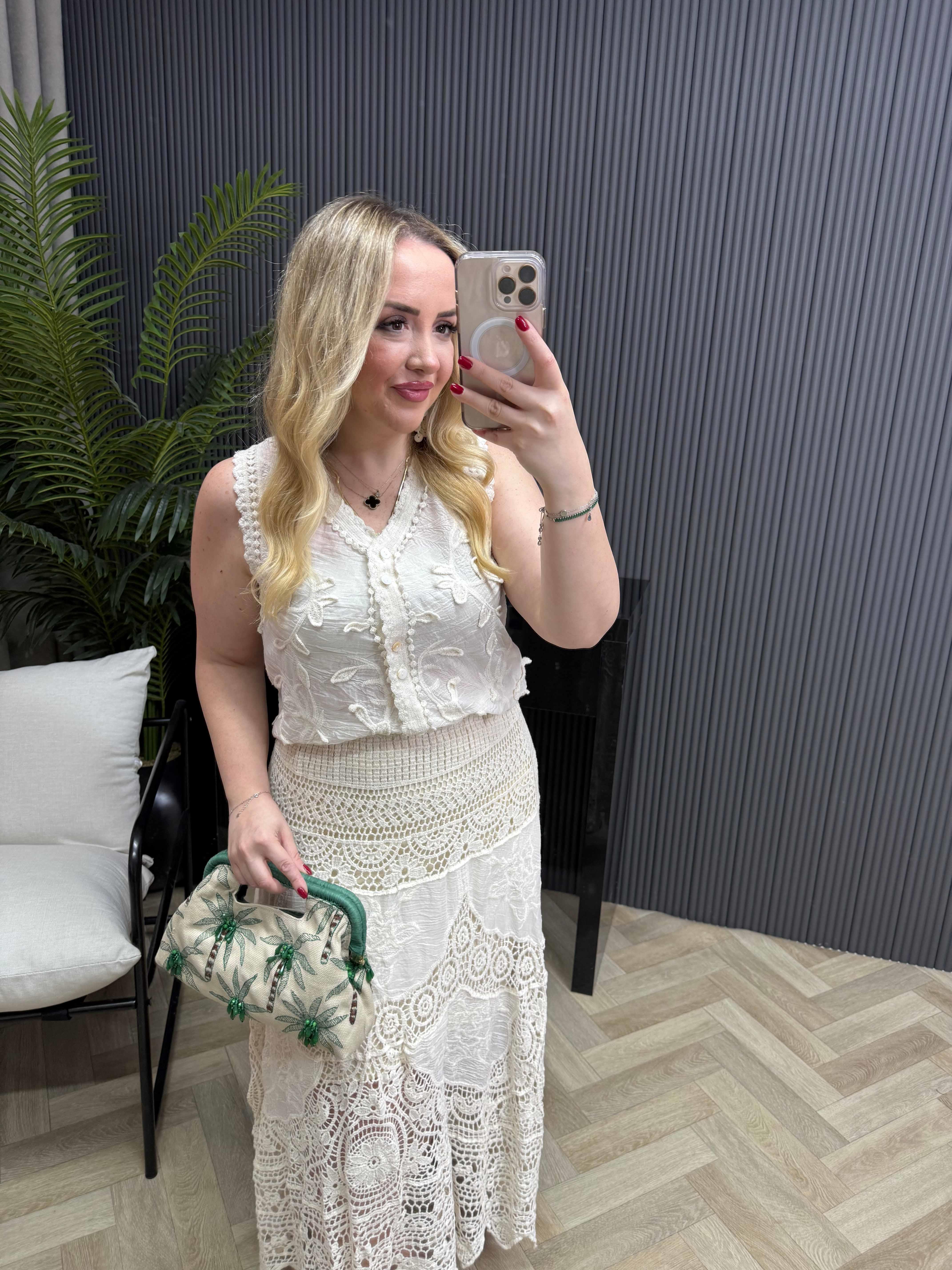 Düğmeli Fistolu İthal Yelek