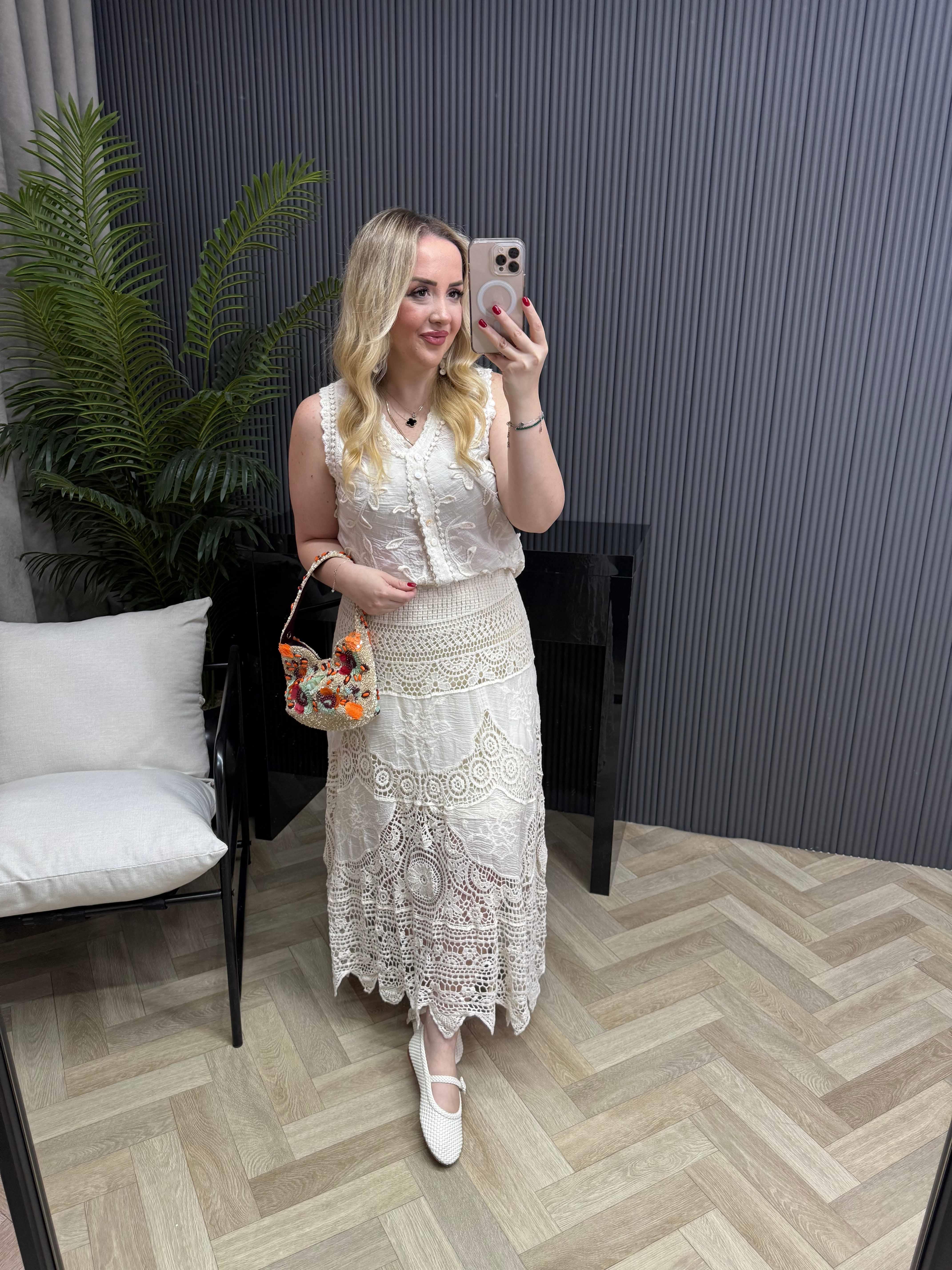 Düğmeli Fistolu İthal Yelek