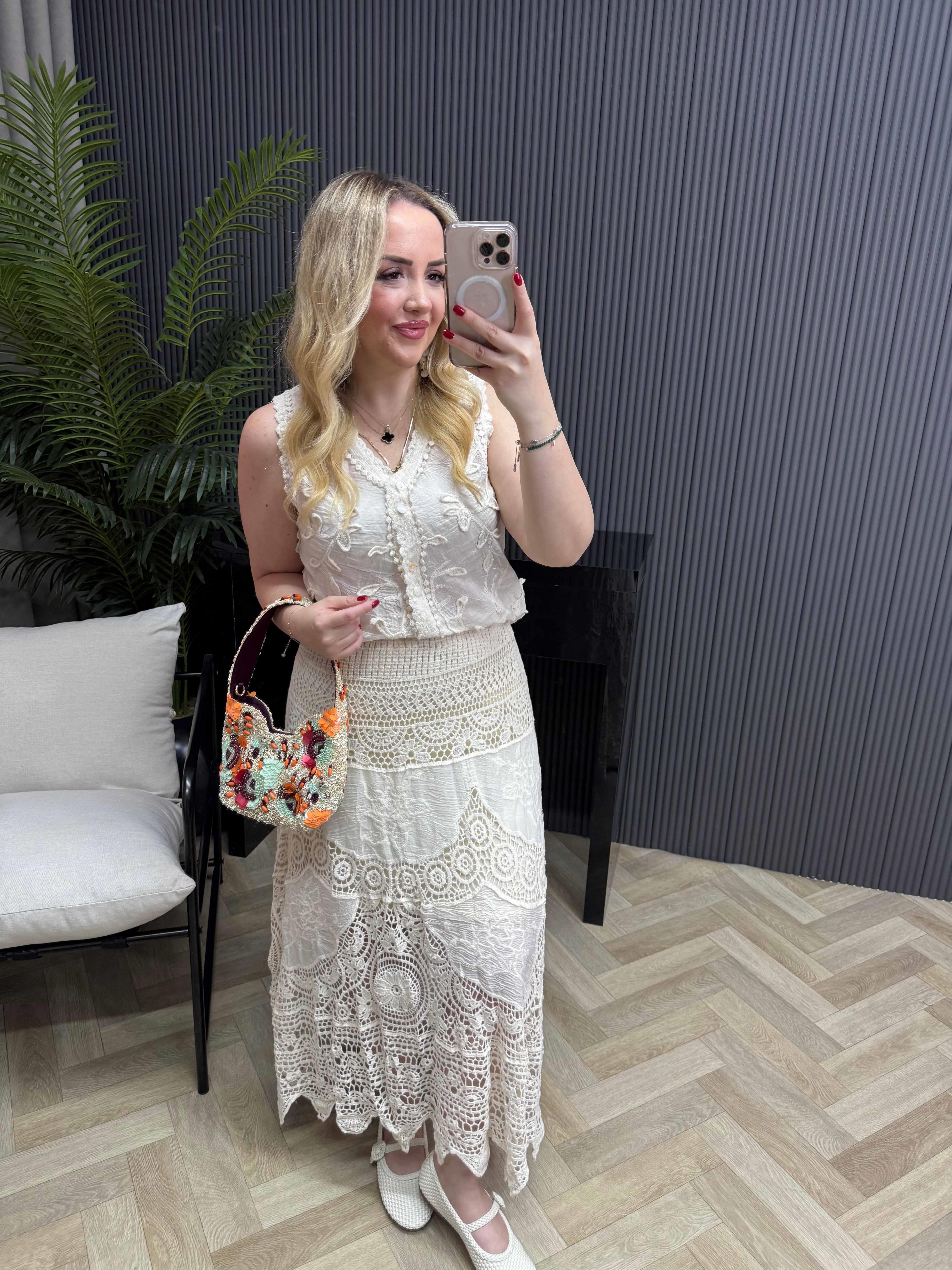 Düğmeli Fistolu İthal Yelek